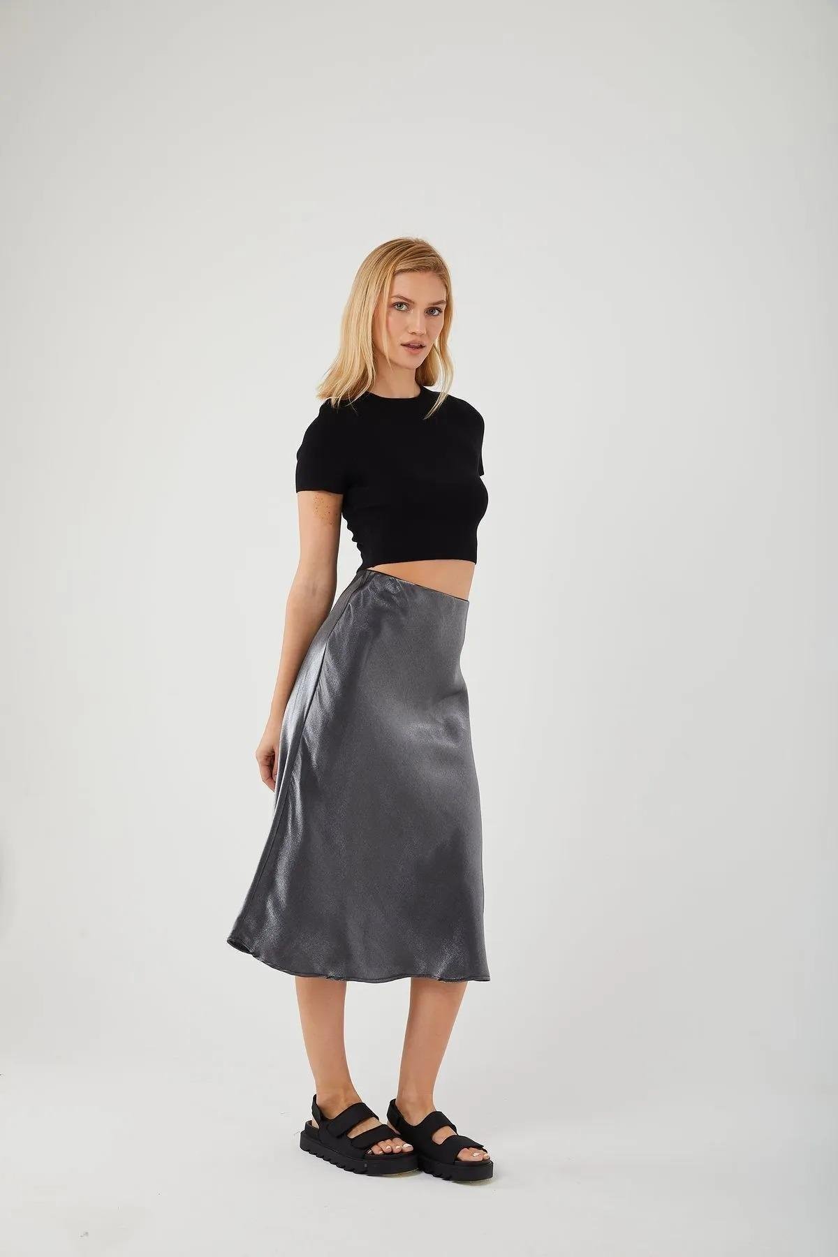 4430 Parlak Saten Etek Siyah