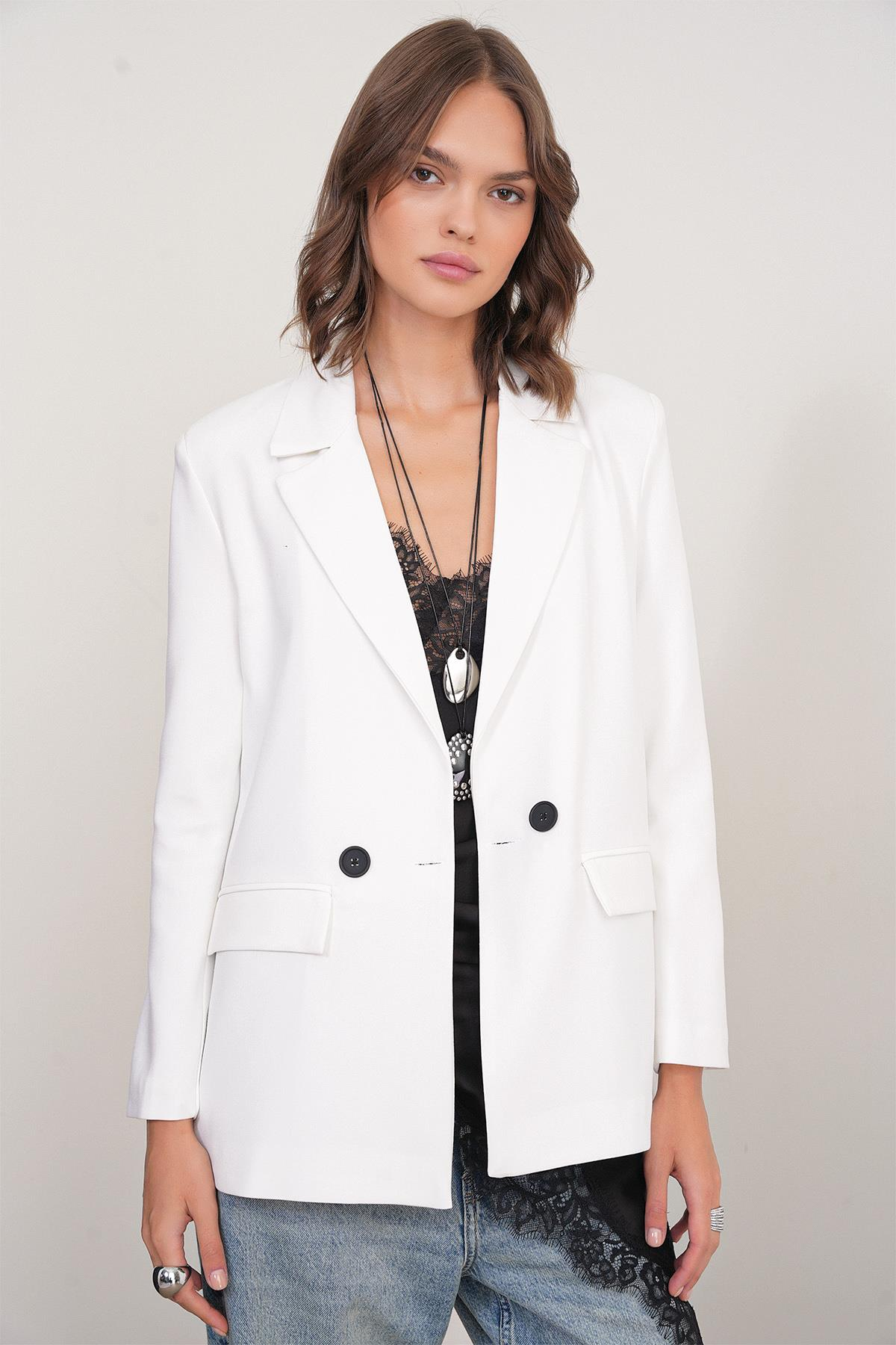 4516 Kadın Bezayağı Blazer Ceket Ekru