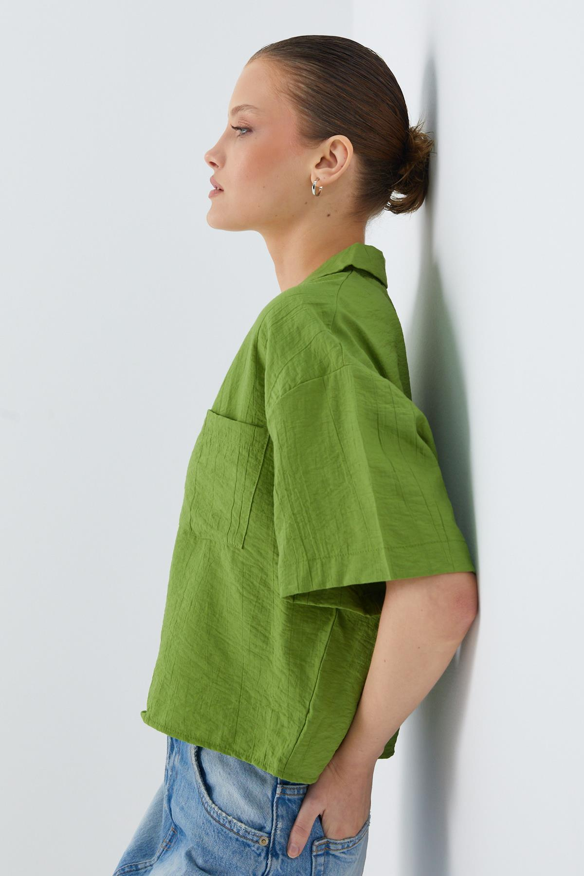 4556-kadin-cepli-basic-crop-gomlek-oli-ed-c29.jpg