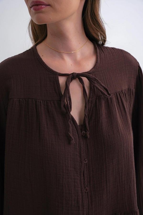 4563 Kadın Yakası Bağlamalı Kolu Lastikli Bol Müslin Gömlek Kahve