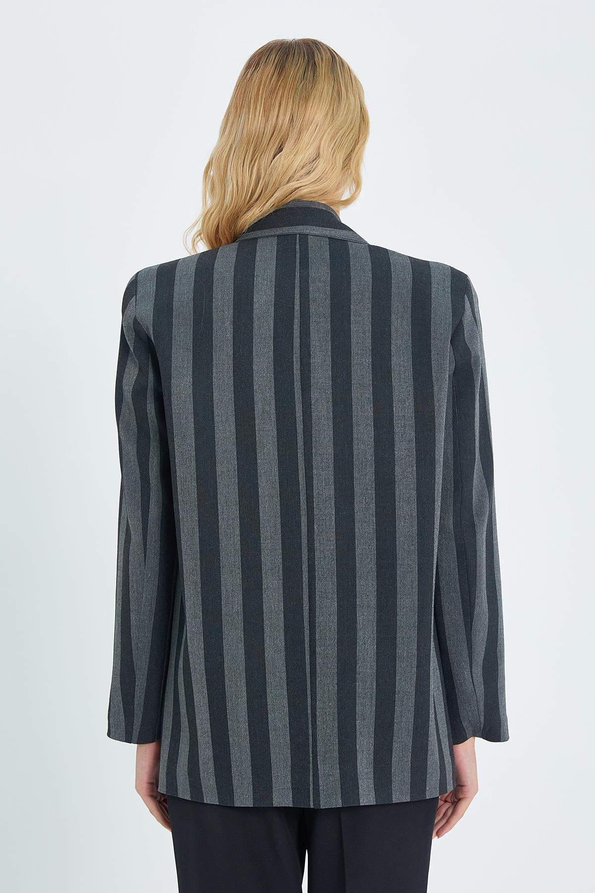 4577-kadin-kalin-cizgili-blazer-ceket--f-48e1.jpg
