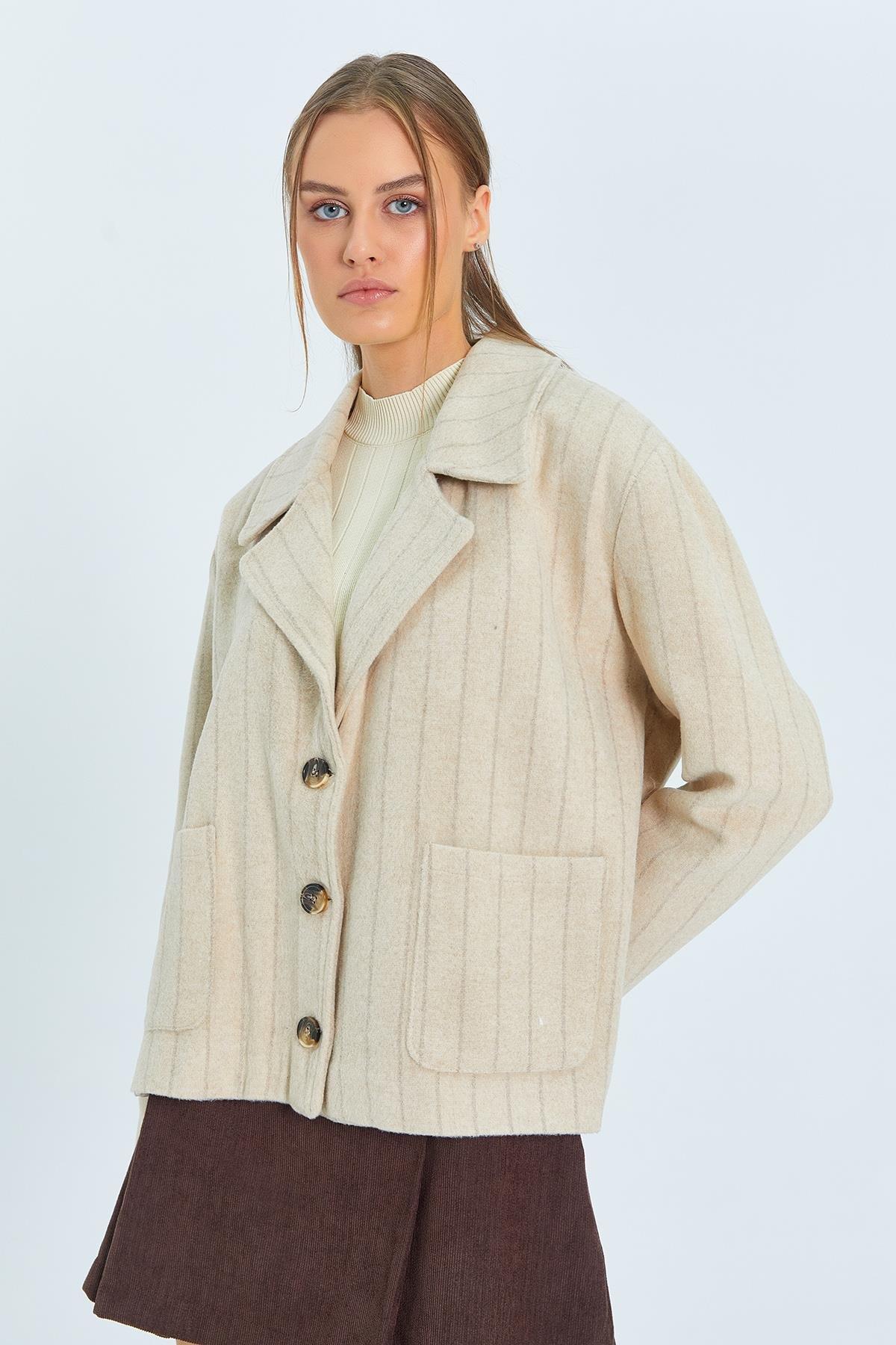 4579-kadin-koldan-katlamali-ceket-bej-9-6879.jpg
