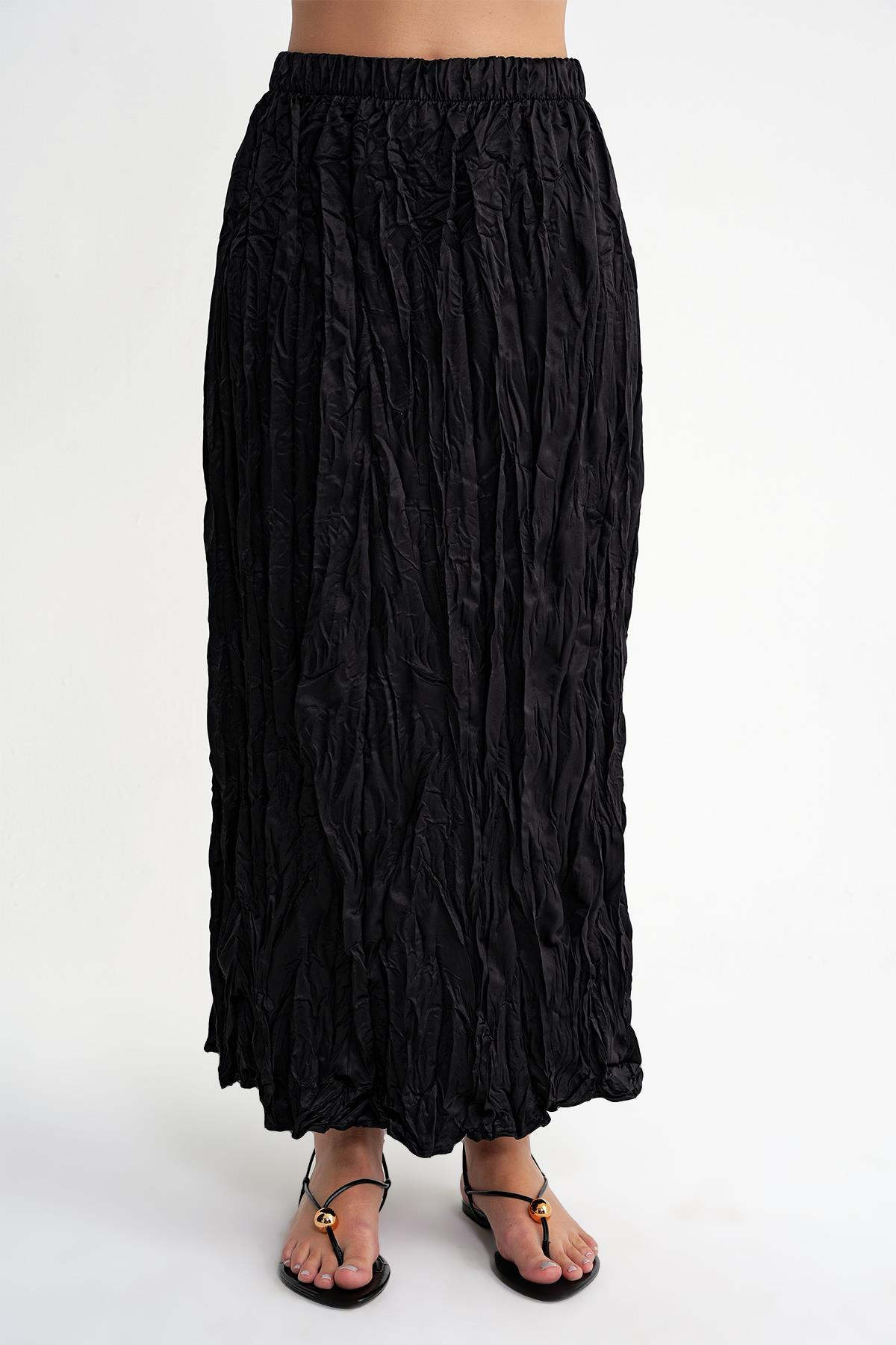 4623-kadin-krasli-duz-saten-etek-siyah--afc8-.jpg