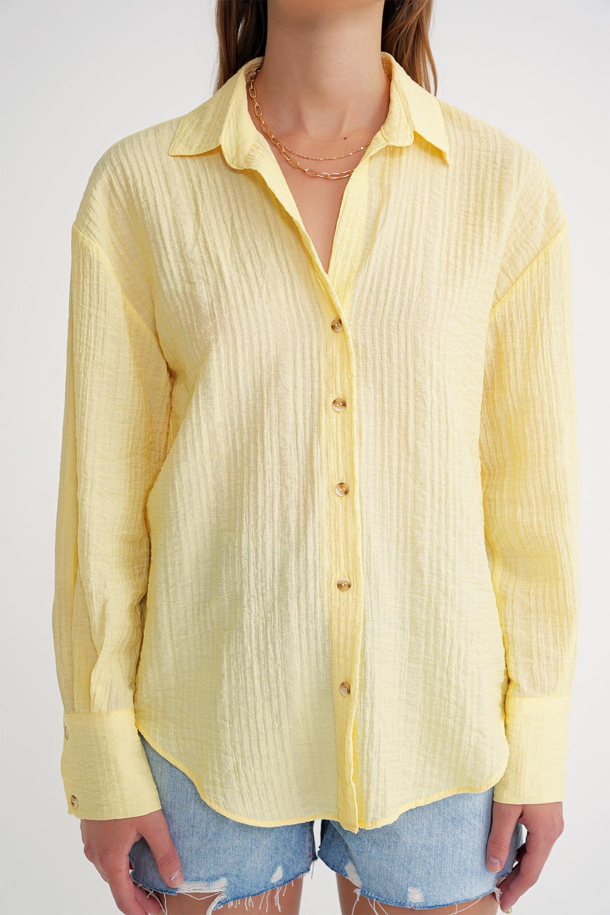 4642 Kadın Apoletli Kraşlı Gömlek Sarı