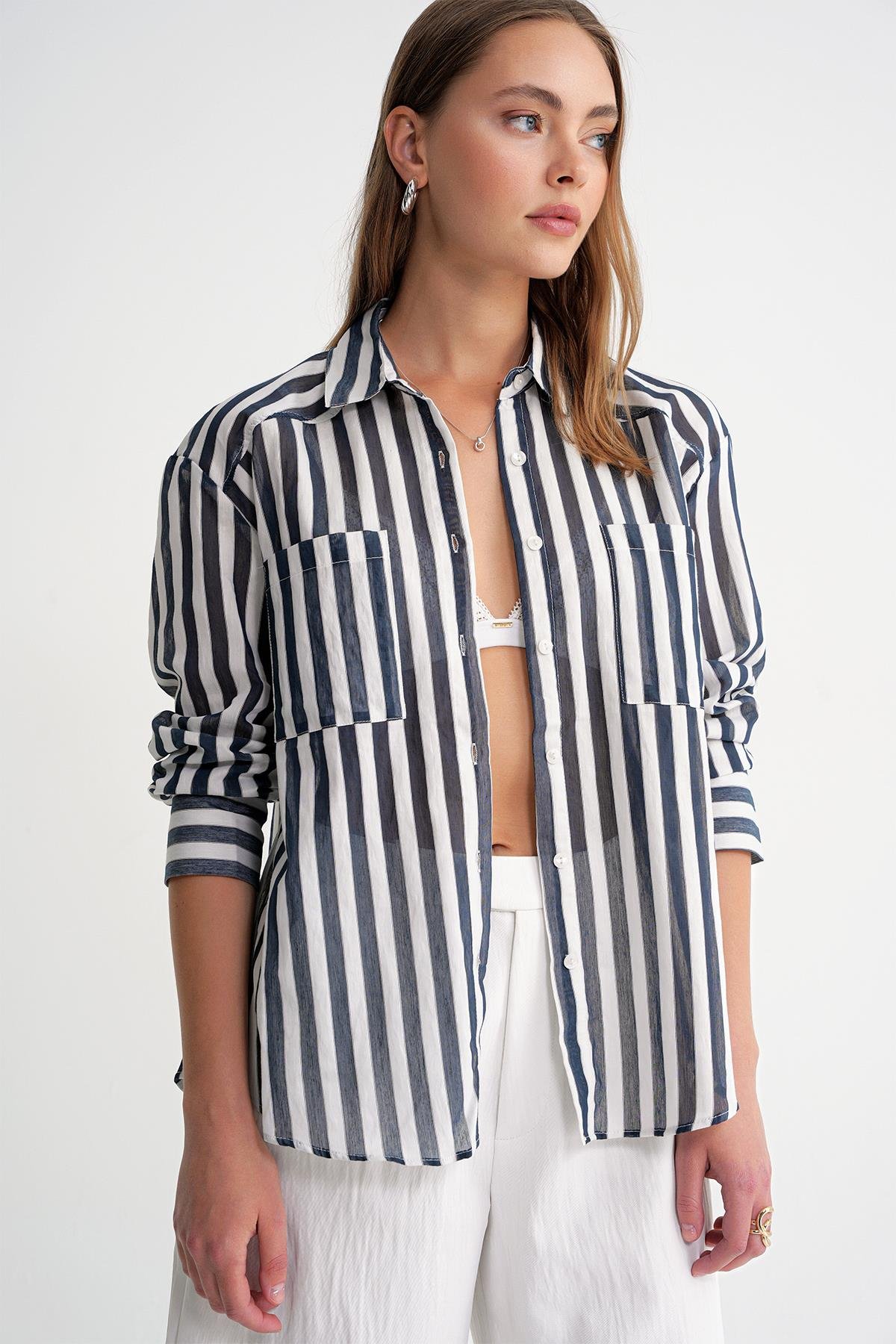 4650 Kadın Robalı Hafif Transparan Çizgili Basic Gömlek Lacivert