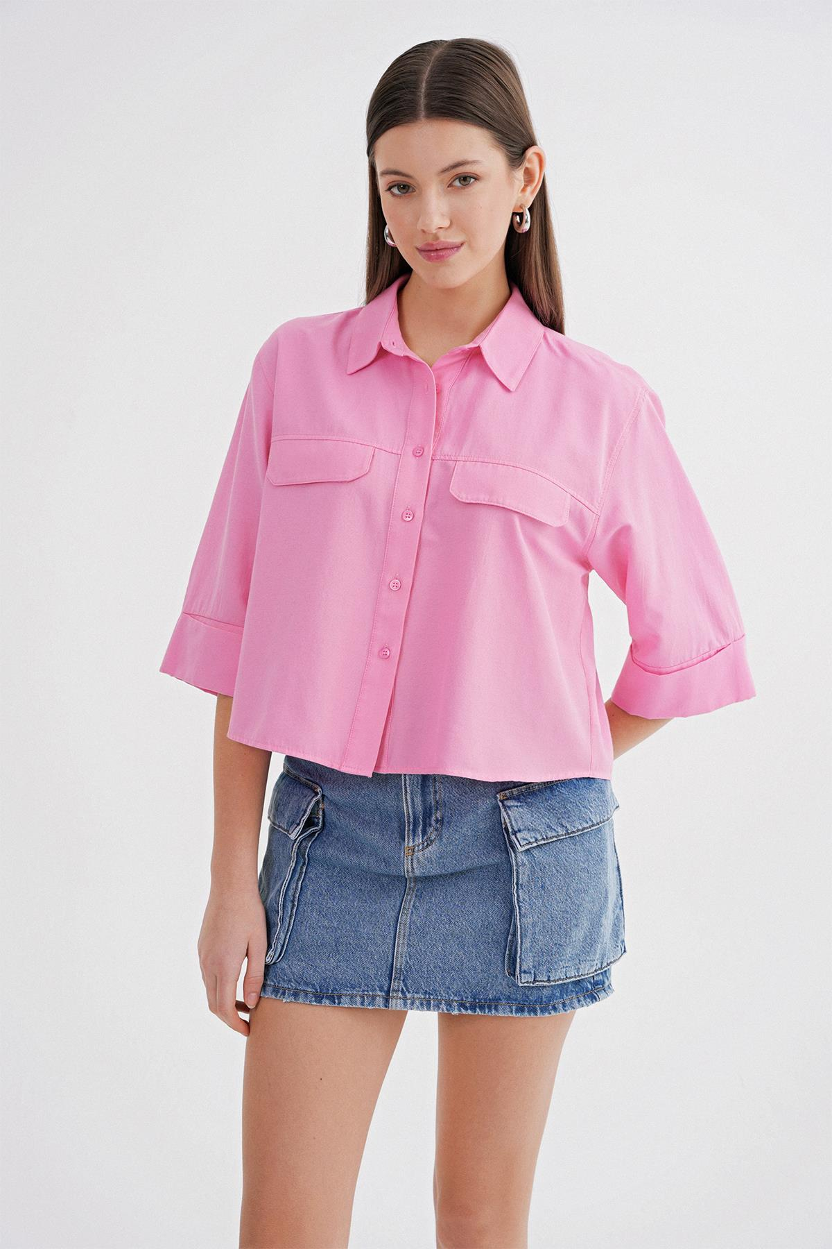 4660-kadin-kisa-kol-crop-gomlek-pembe-c9ba63.jpg