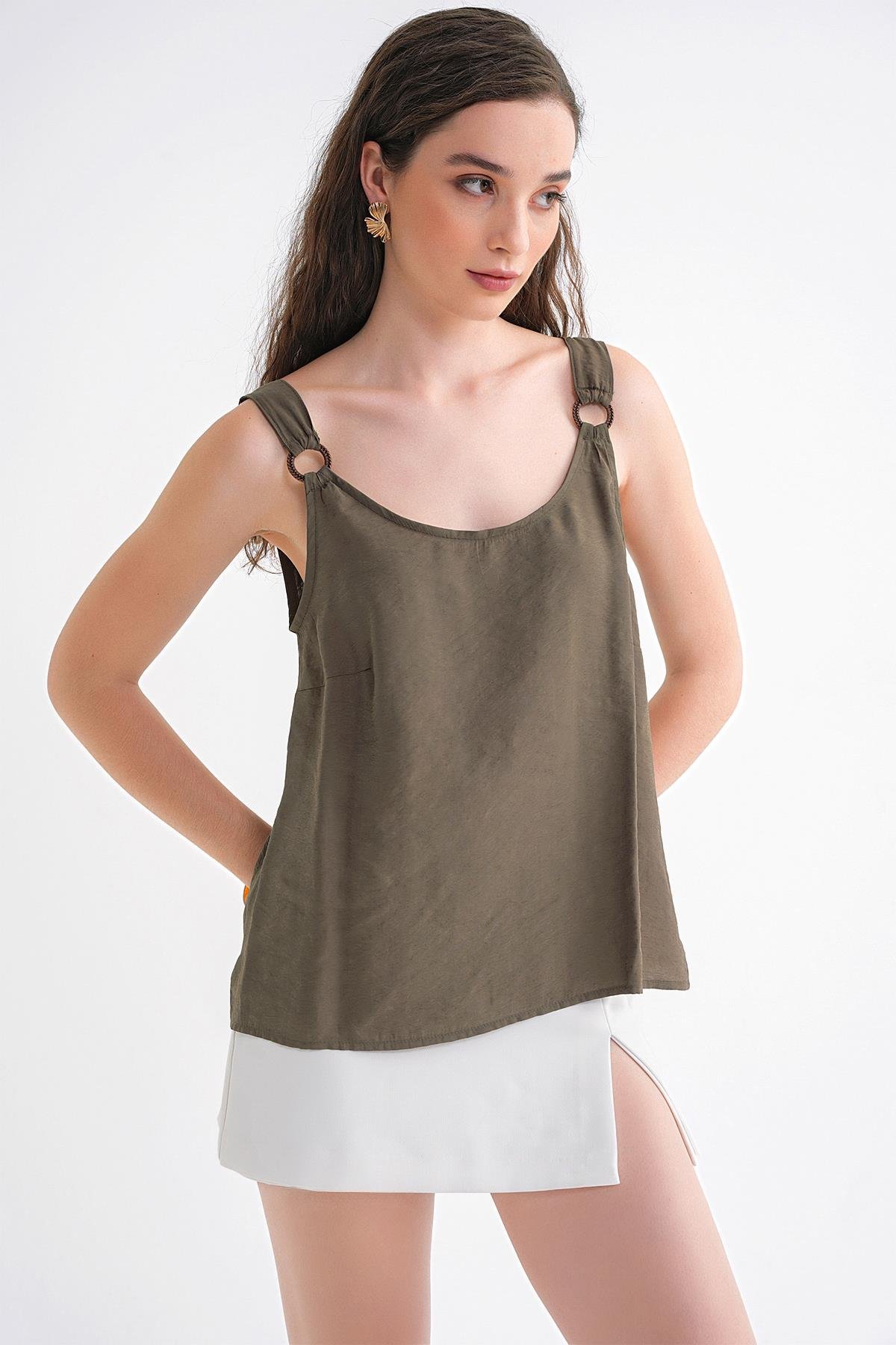 4666 Kadın Toka Detaylı Modal Bluz Haki