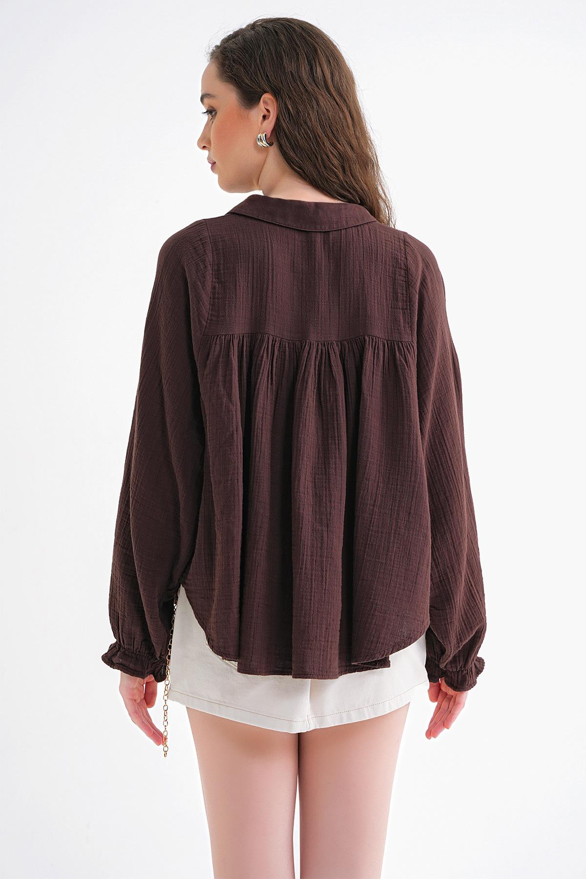 4677 Kadın Dantel Detaylı Müslin Gömlek Kahve