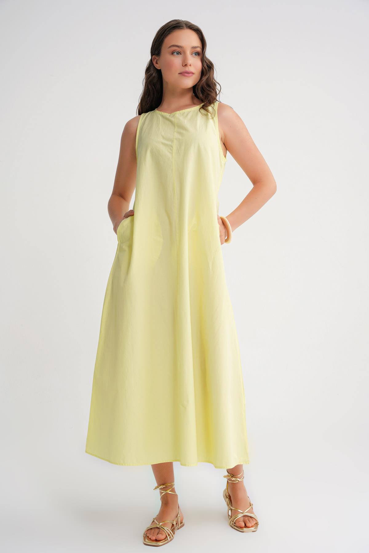 4690 Kadın Bisiklet Yaka Sıfır Kol Midi Paraşüt Elbise Sarı