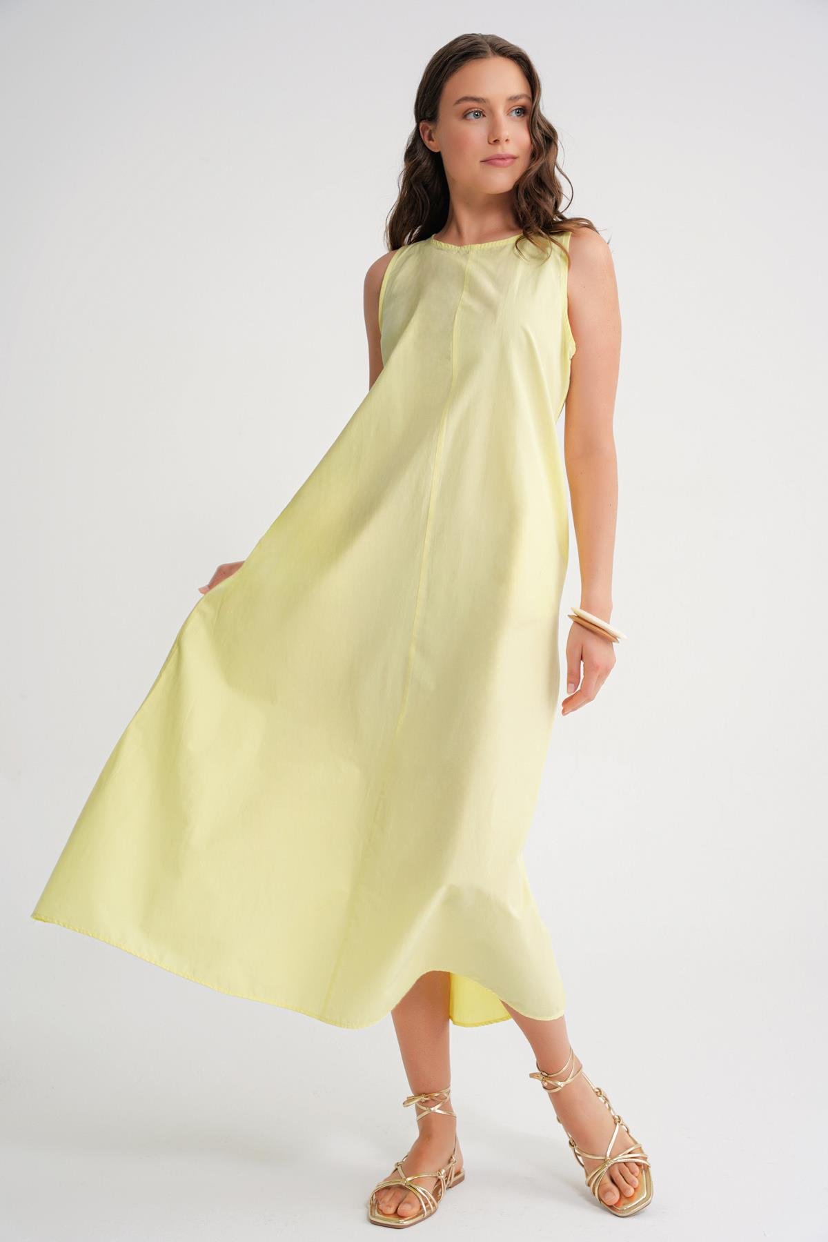 4690 Kadın Bisiklet Yaka Sıfır Kol Midi Paraşüt Elbise Sarı