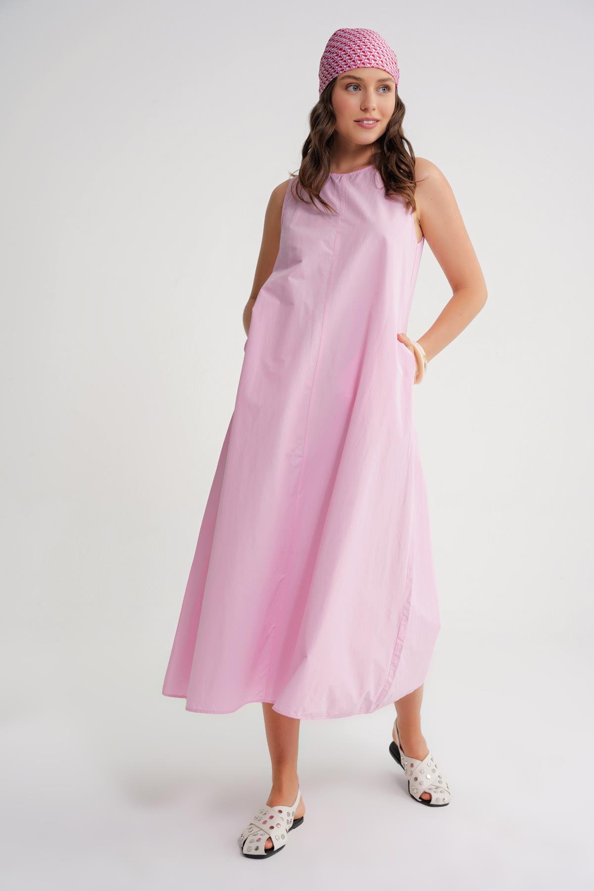 4690 Kadın Bisiklet Yaka Sıfır Kol Midi Paraşüt Elbise Pembe