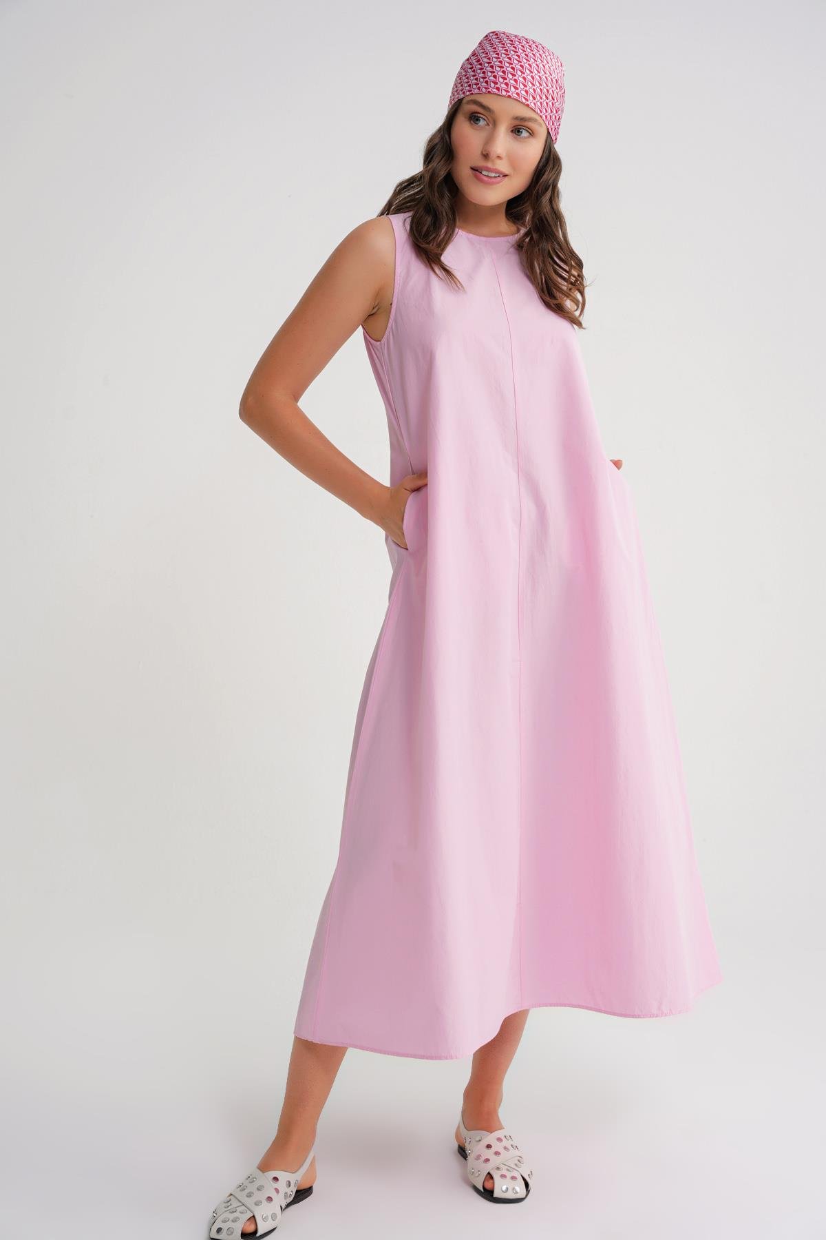 4690 Kadın Bisiklet Yaka Sıfır Kol Midi Paraşüt Elbise Pembe