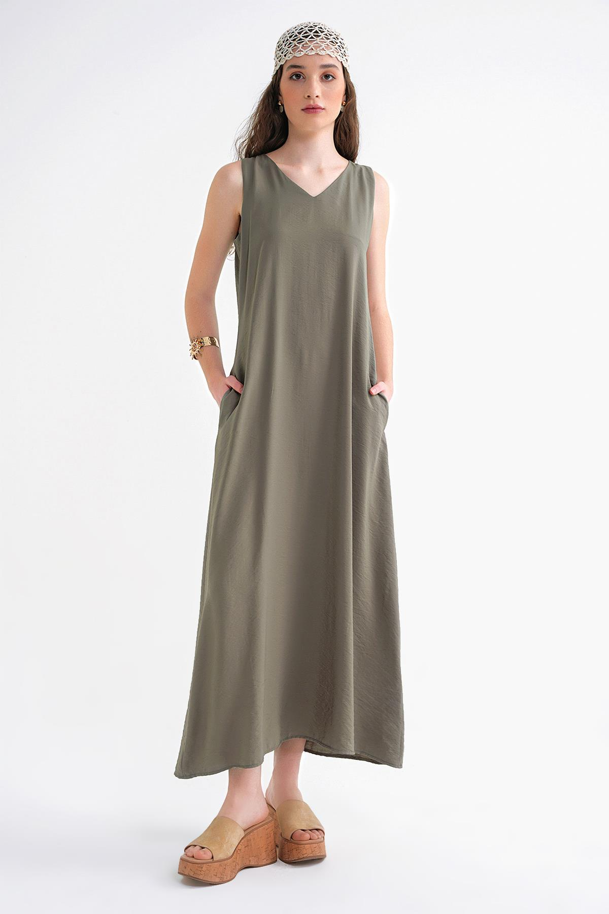 4694 Kadın Cepli V Yaka Uzun Basic Elbise Haki