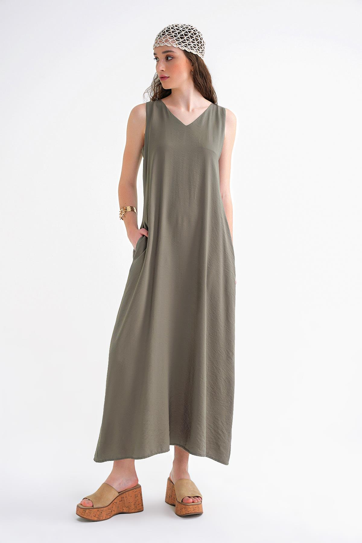 4694 Kadın Cepli V Yaka Uzun Basic Elbise Haki