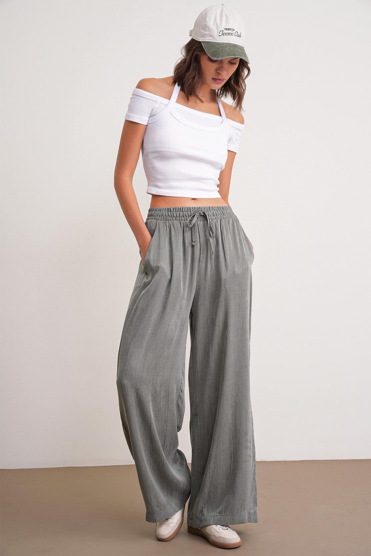 4697 Kadın Eskitme Bağcıklı Saten Palazzo Pantolon Haki