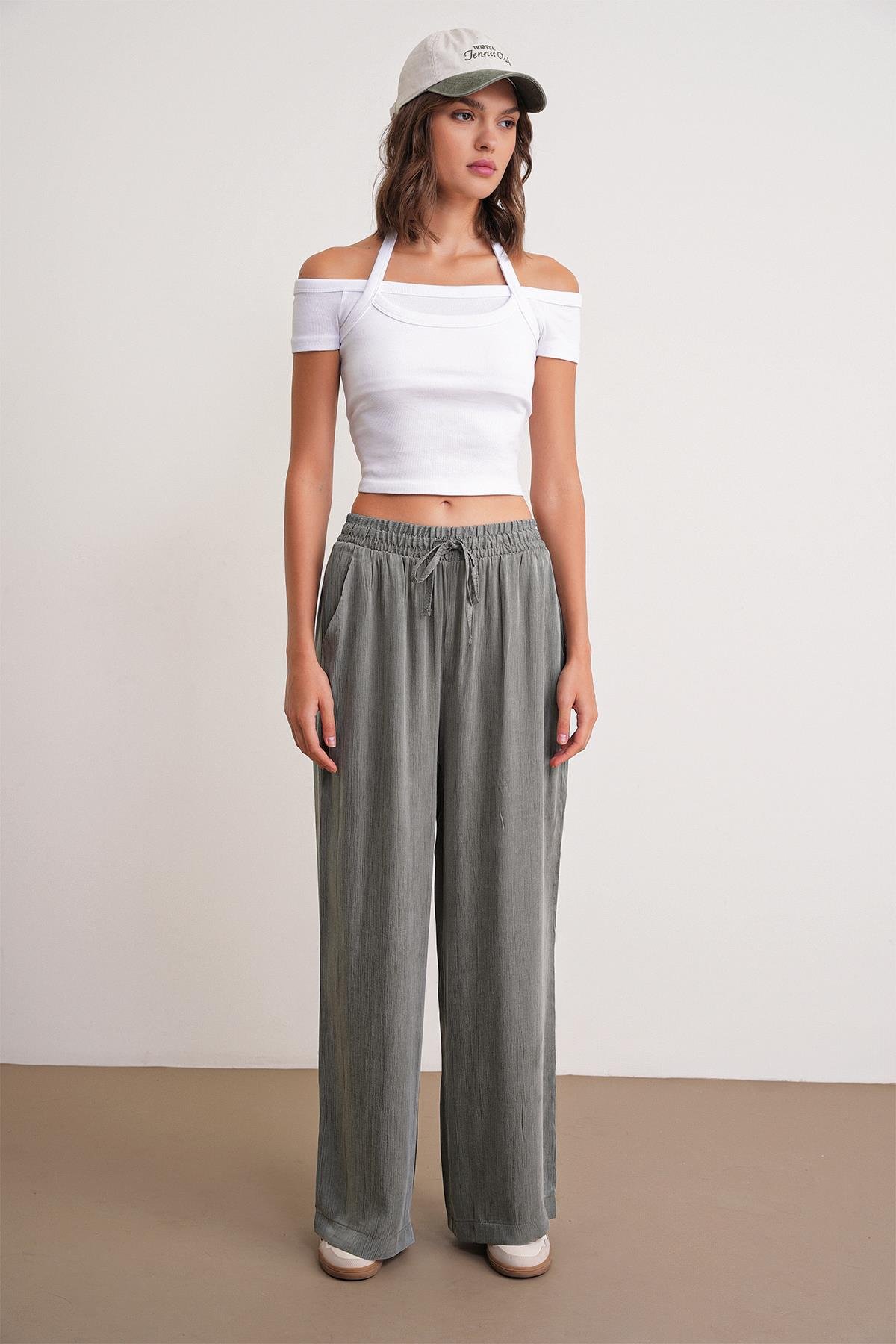 4697 Kadın Eskitme Bağcıklı Saten Palazzo Pantolon Haki