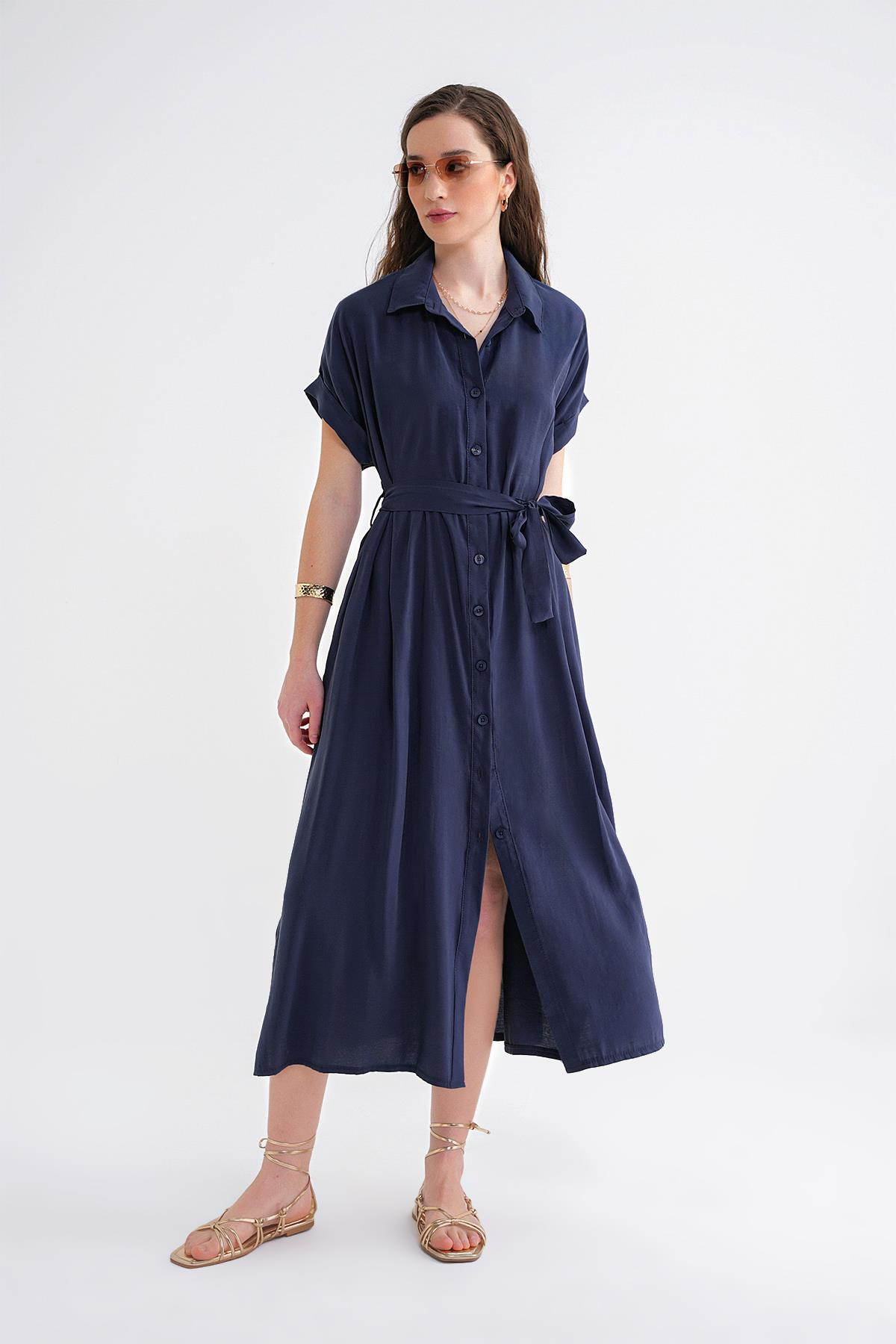 4699 Kadın Düşük Kol Düğmeli Kuşaklı Elbise Lacivert