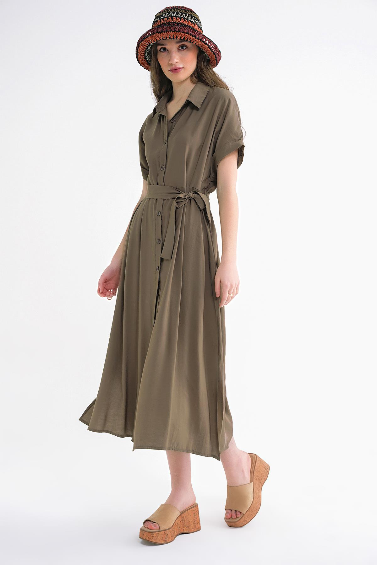 4699 Kadın Düşük Kol Düğmeli Kuşaklı Elbise Haki