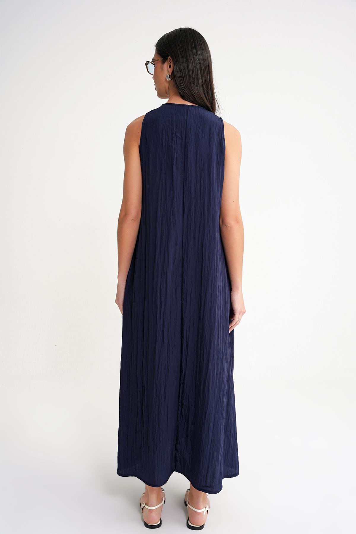 4700 Kadın V Yaka Önü Pileli Elbise Lacivert