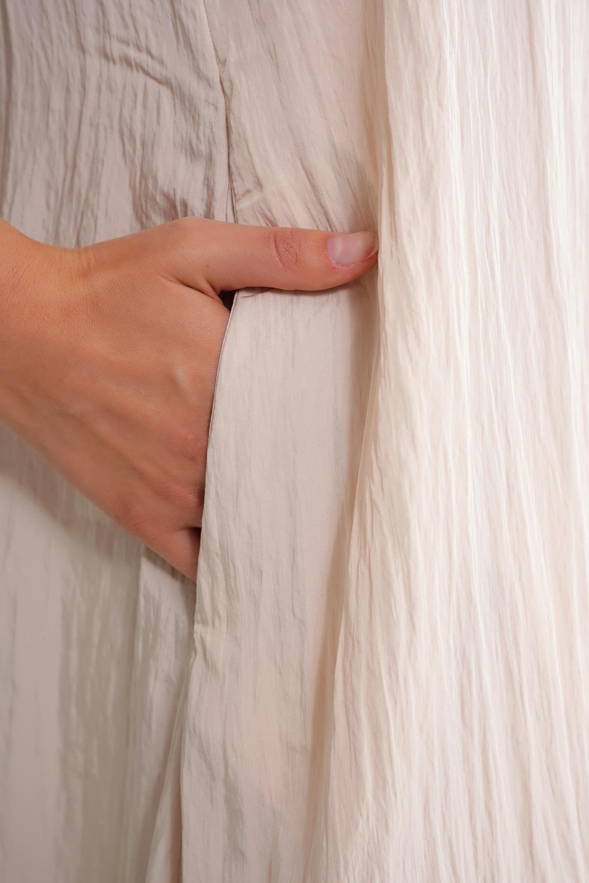 4700 Kadın V Yaka Önü Pileli Elbise Taş