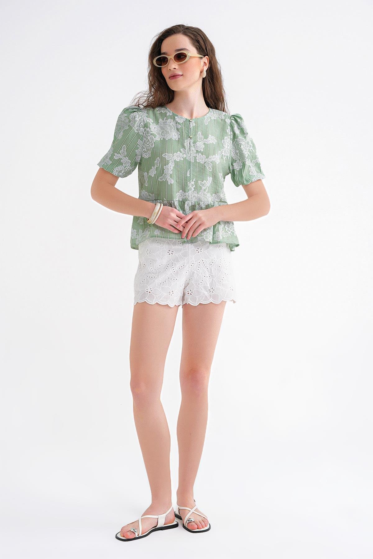 4701 Kadın Çiçek Baskılı Peplum Bluz Çağla