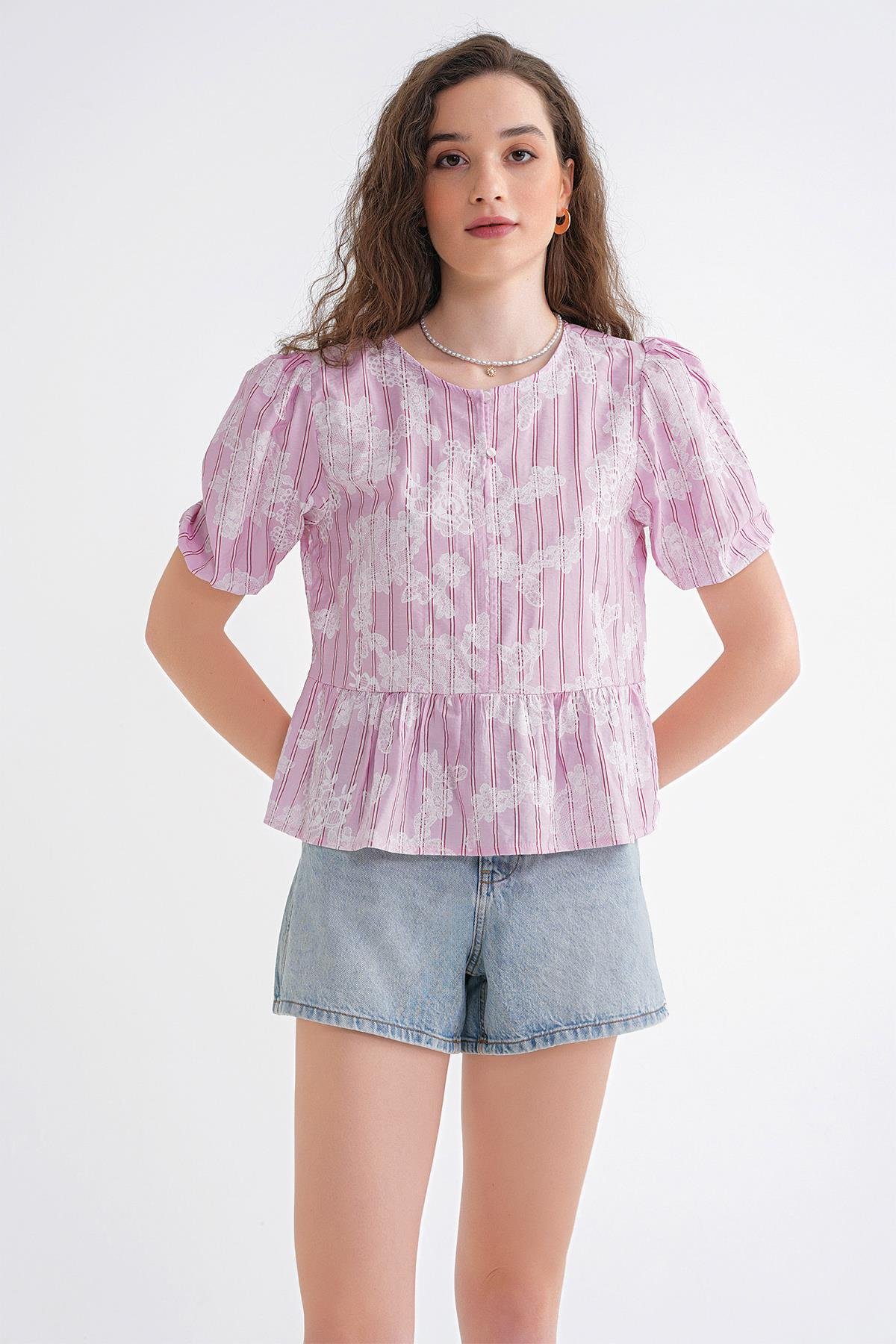 4701 Kadın Çiçek Baskılı Peplum Bluz Pembe