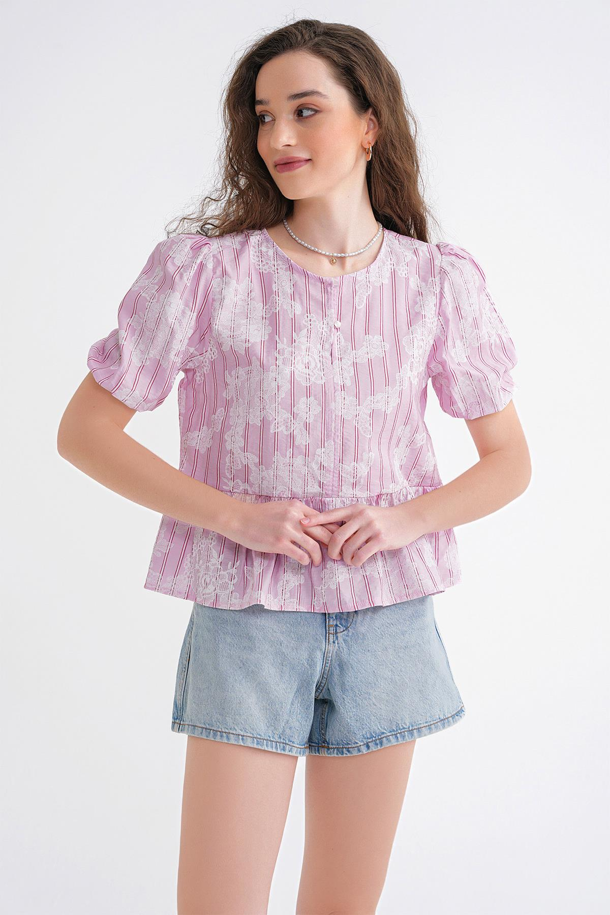 4701 Kadın Çiçek Baskılı Peplum Bluz Pembe