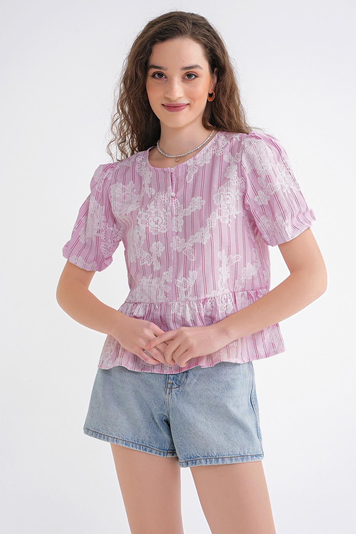 4701 Kadın Çiçek Baskılı Peplum Bluz Pembe