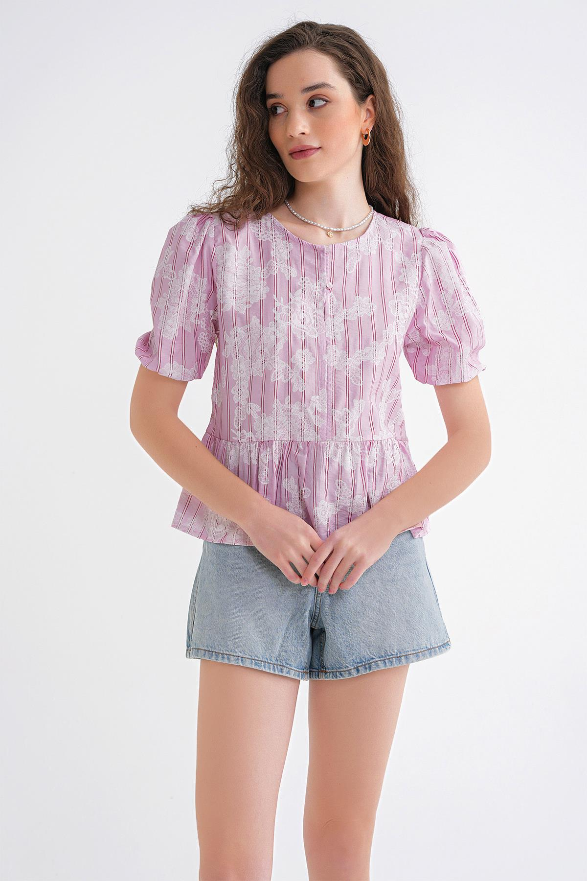 4701 Kadın Çiçek Baskılı Peplum Bluz Pembe