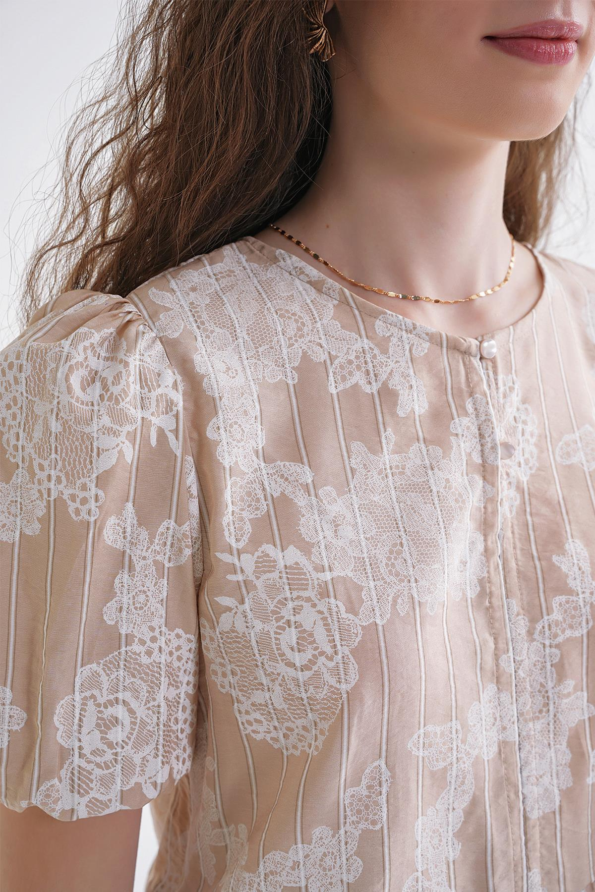 4701 Kadın Çiçek Baskılı Peplum Bluz Taş