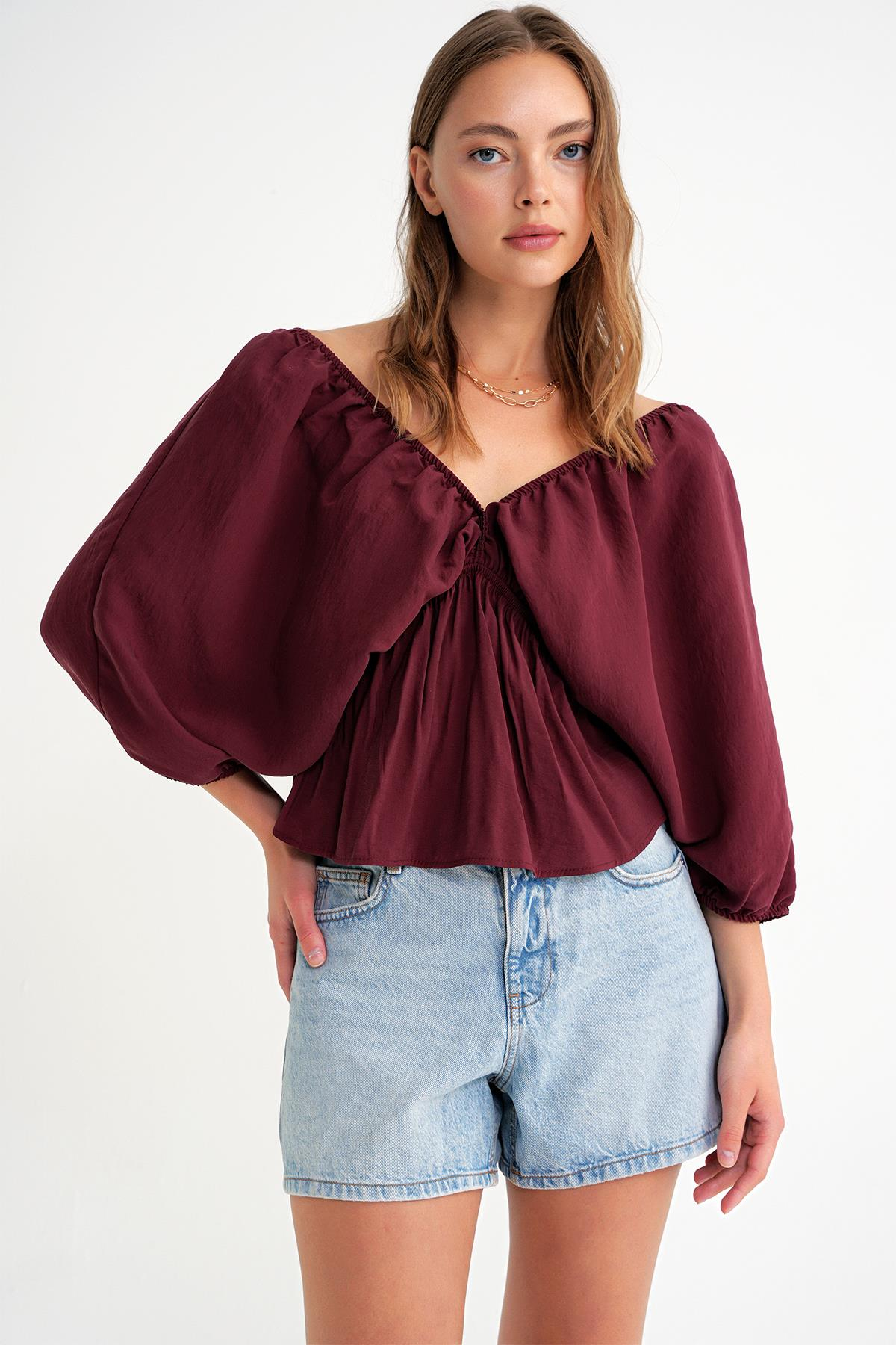 4703 Kadın V Yaka Lastikli Modal Bluz Bordo