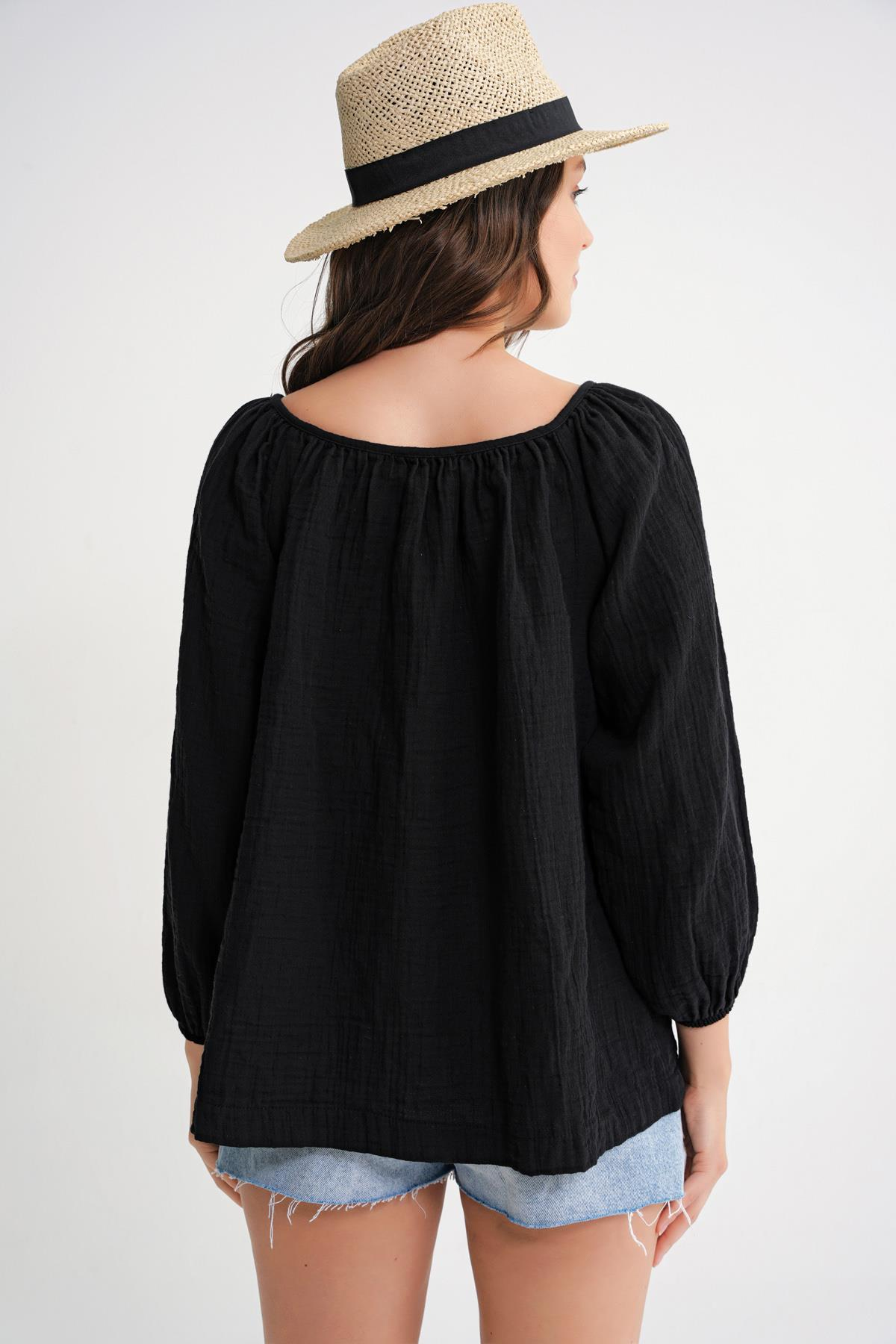 4707 Kadın Yakası Büzgülü Kolu Lastikli Bol Müslin Bluz Siyah