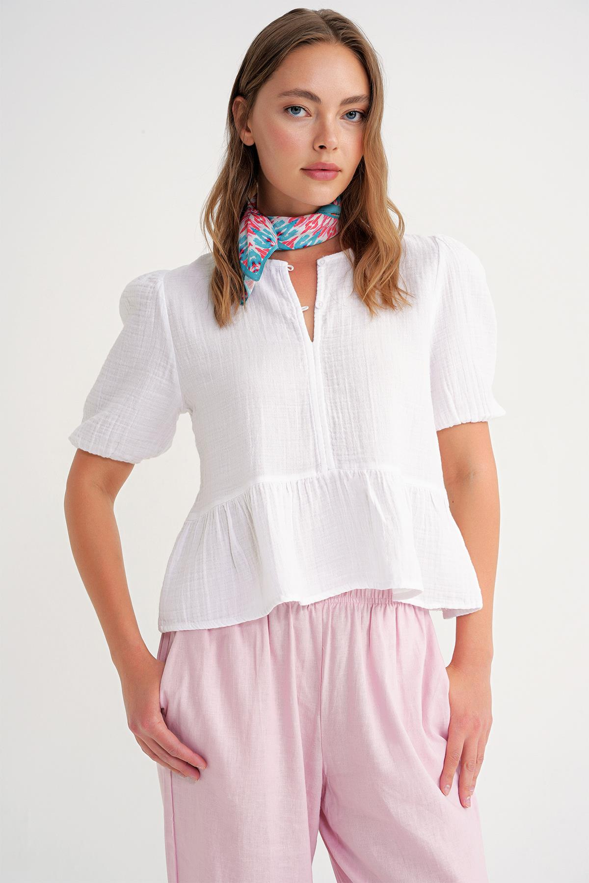 4713 Kadın Beli Büzgülü Kolu Lastikli Bol Müslin Bluz Beyaz