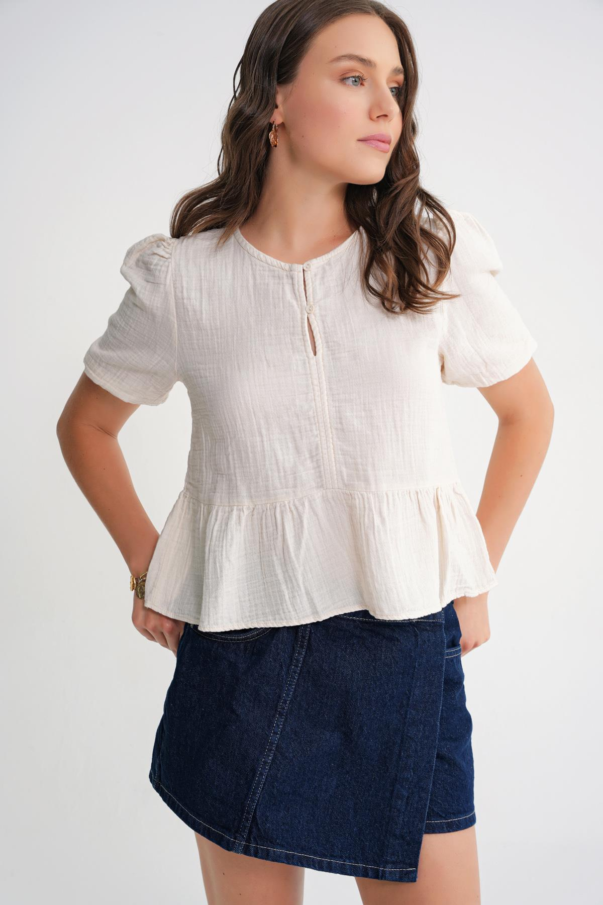 4713 Kadın Beli Büzgülü Kolu Lastikli Bol Müslin Bluz Naturel