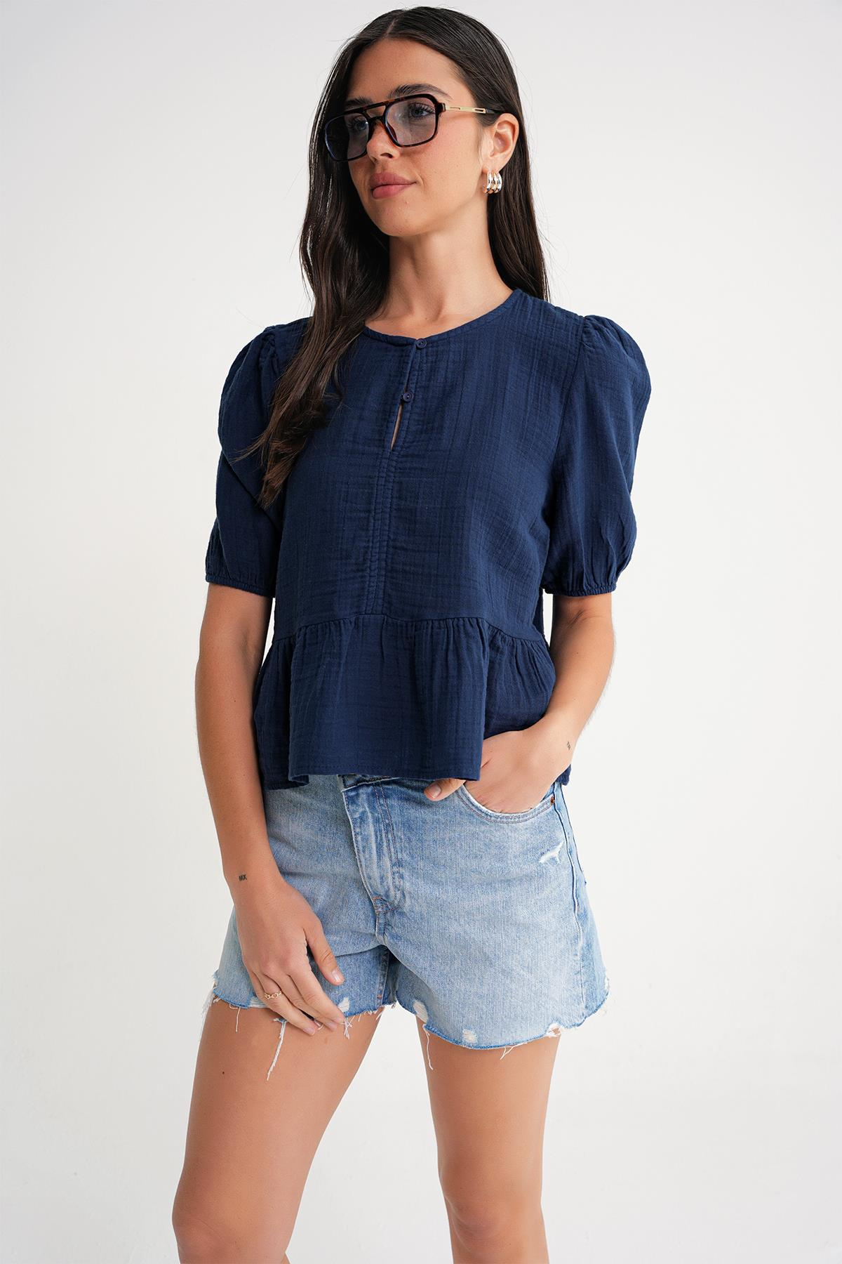 4713 Kadın Beli Büzgülü Kolu Lastikli Bol Müslin Bluz Lacivert
