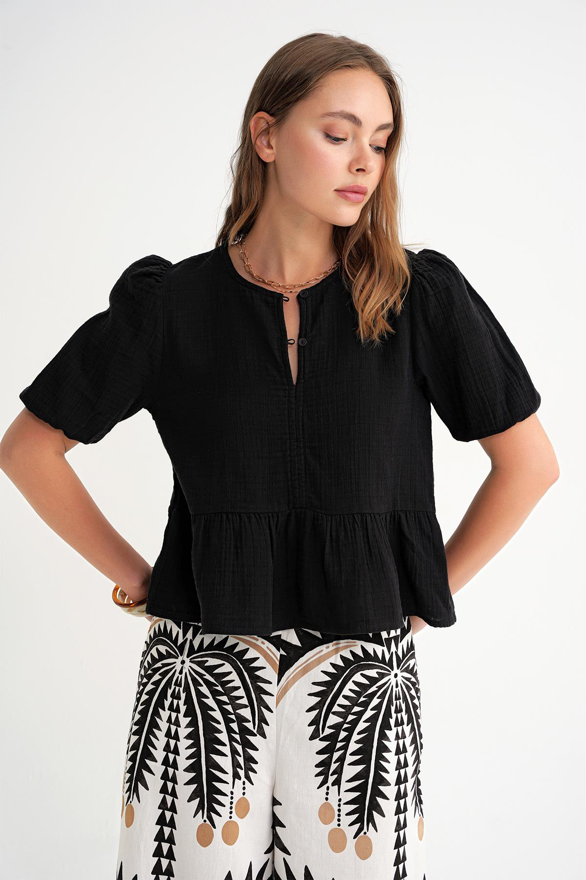 4713 Kadın Beli Büzgülü Kolu Lastikli Bol Müslin Bluz Siyah