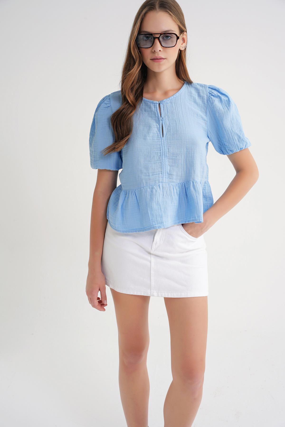 4713 Kadın Beli Büzgülü Kolu Lastikli Bol Müslin Bluz Bebe Mavi