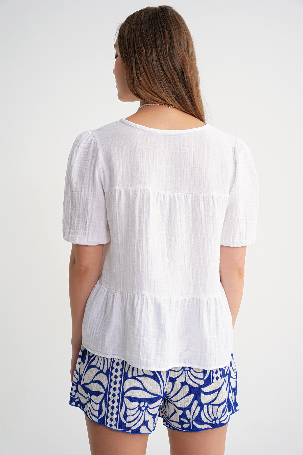 4715 Kadın Yakası Bağlamalı Kısa Kol Müslin Bluz Beyaz