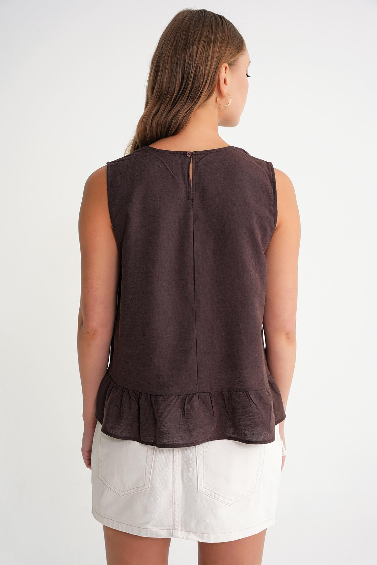 4718 Kadın Fiyonk Detaylı Fırfırlı Keten Bluz Kahve