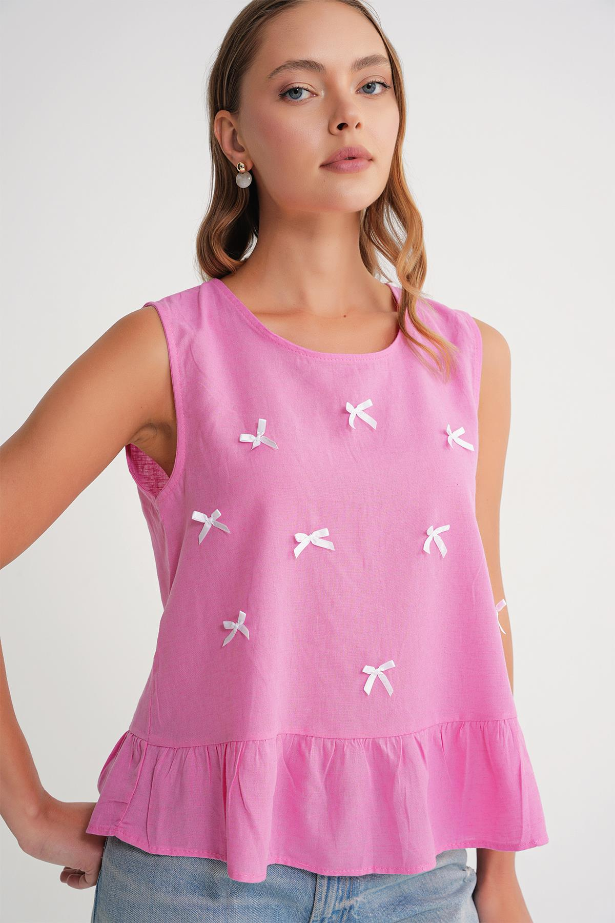 4718 Kadın Fiyonk Detaylı Fırfırlı Keten Bluz Pembe