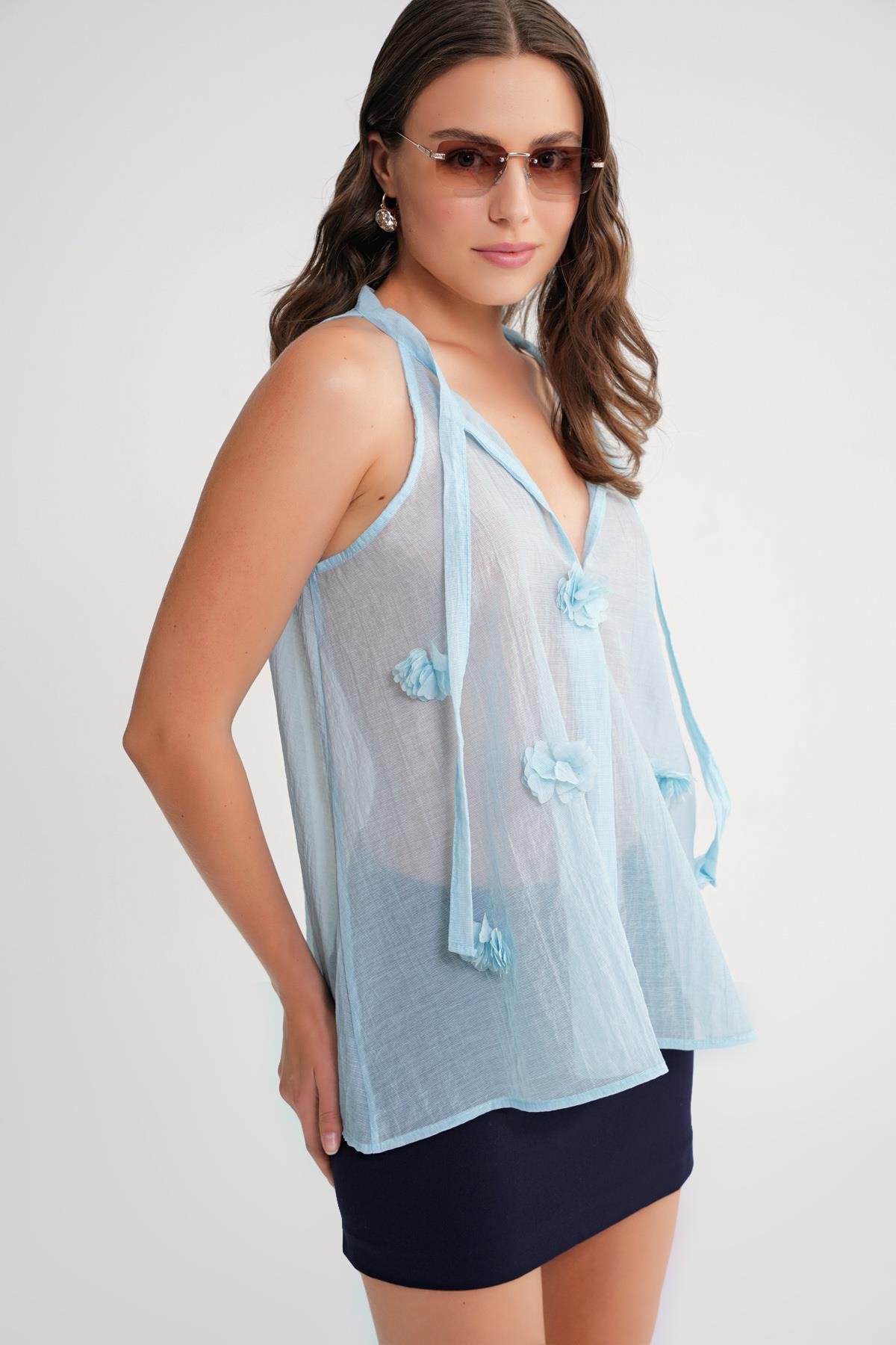 4719 Kadın Çicek Detaylı Transparan Bağlamalı Bluz Bebe Mavi