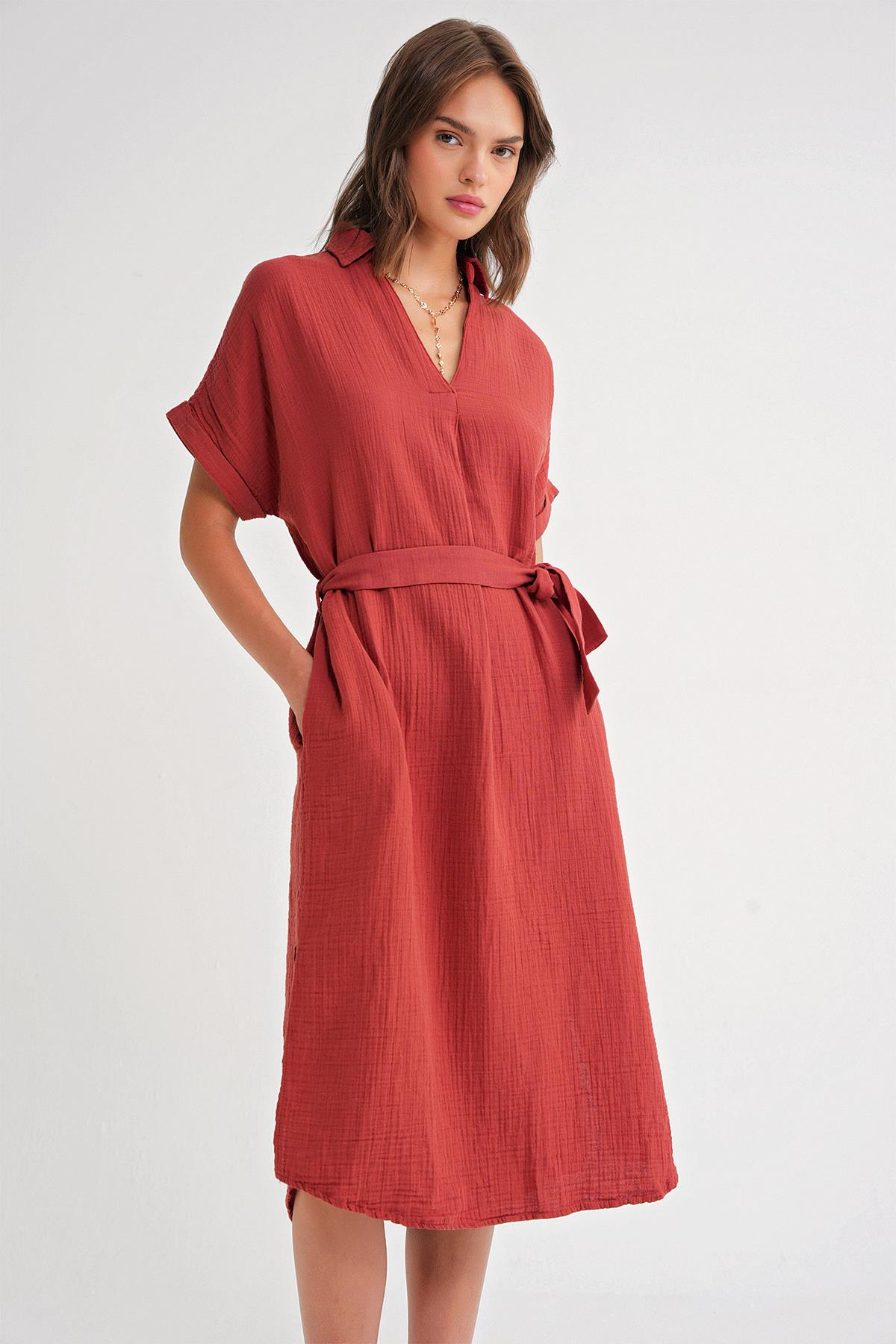 4720 Kadın Pile Detaylı Bağlamalı V Yaka Elbise Kiremit