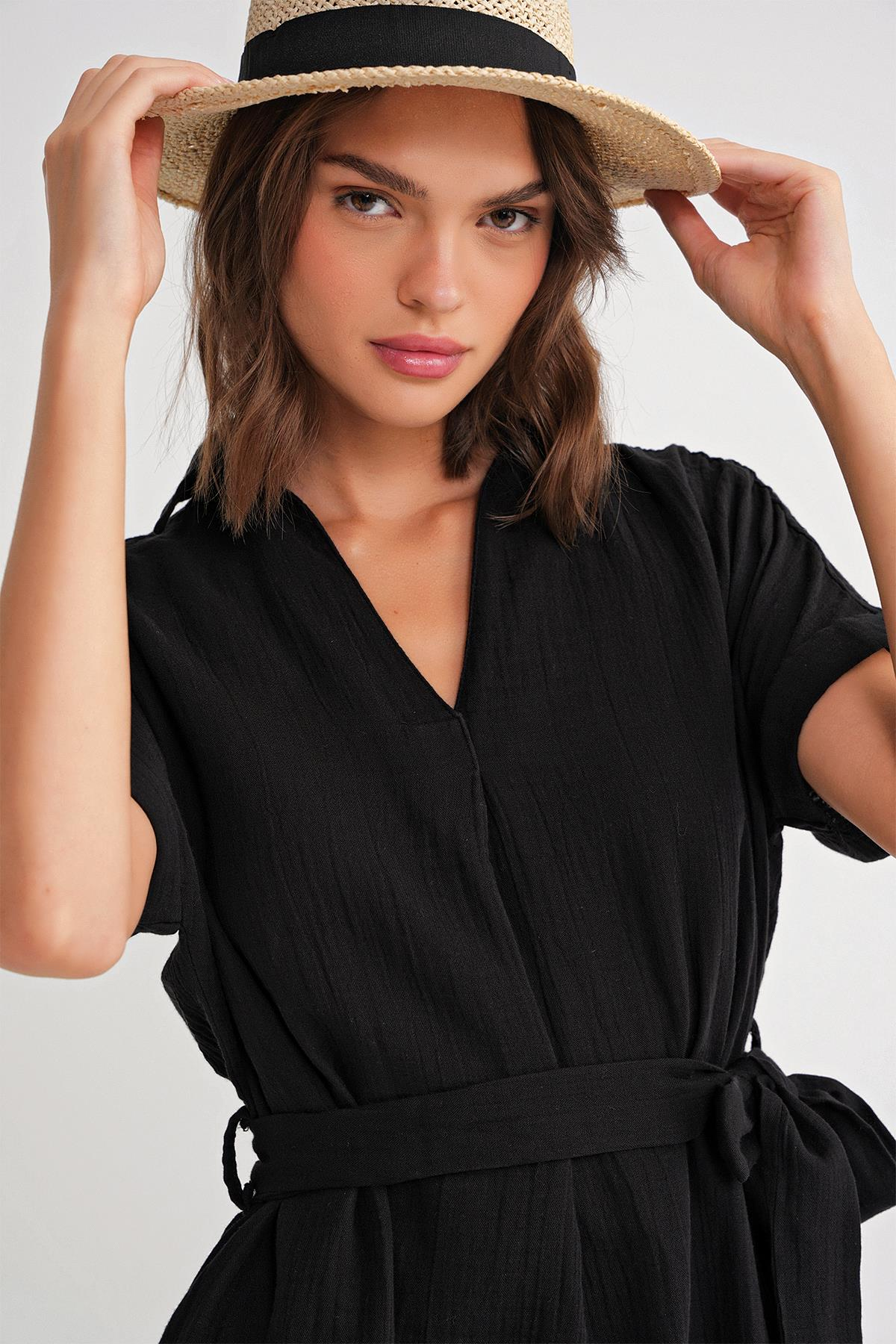 4720 Kadın Pile Detaylı Bağlamalı V Yaka Elbise Siyah