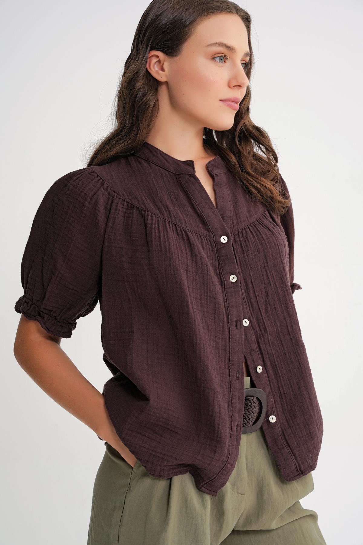 4725 Kadın Büzgü Robalı Kolu Fırfırlı Müslin Gömlek Kahve