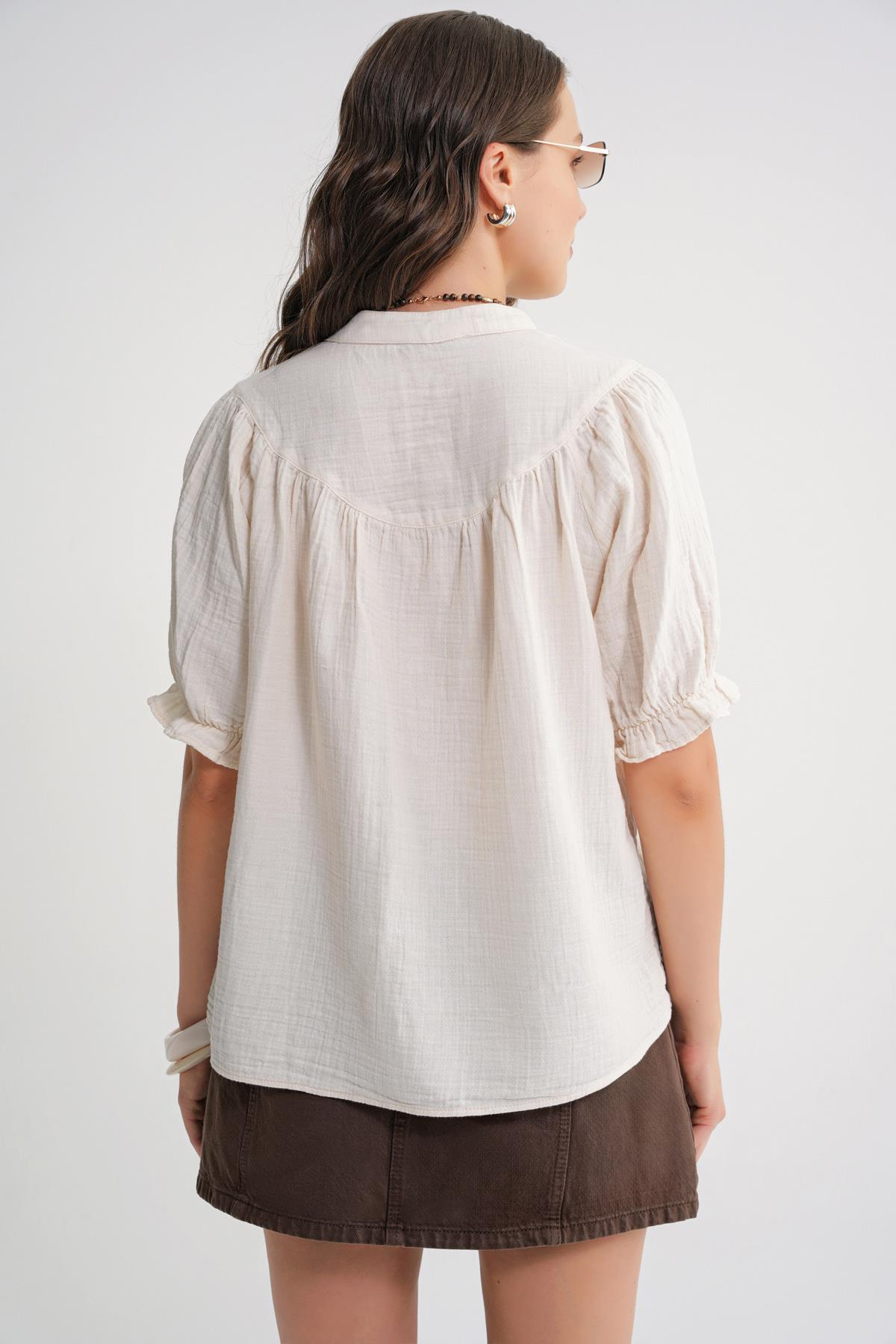 4725 Kadın Büzgü Robalı Kolu Fırfırlı Müslin Gömlek Naturel