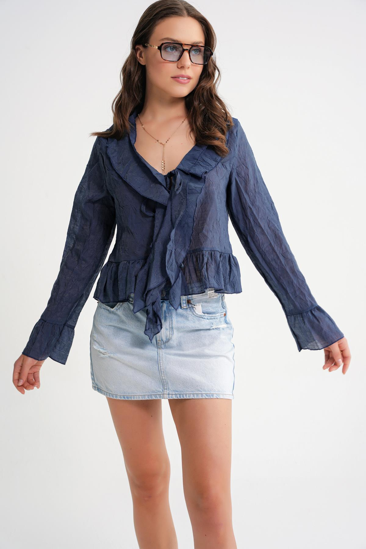 4727 Kadın Yakası Fırfırlı Kraşlı Bluz Lacivert