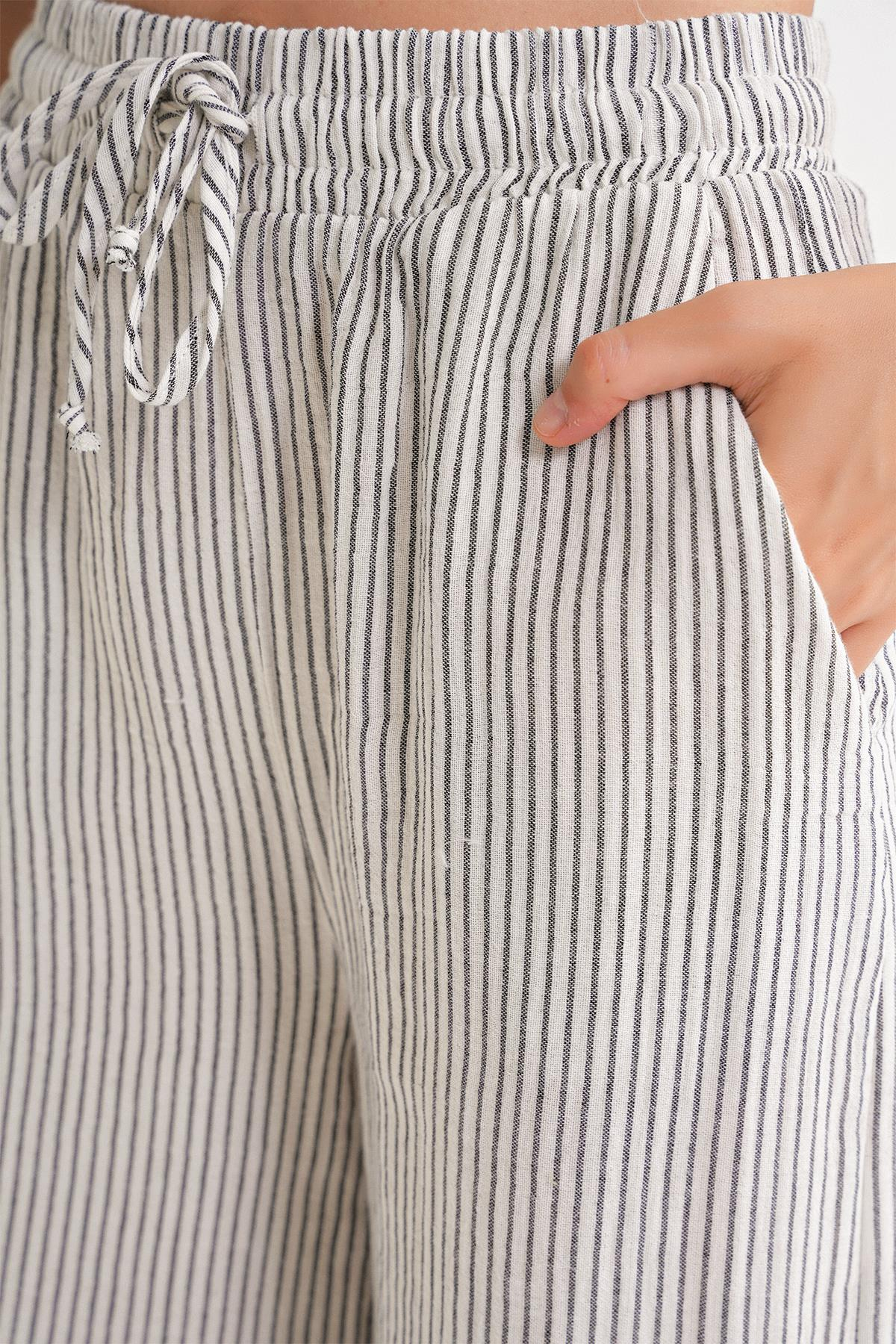 4729 Kadın İnce Çizgili Palazzo Müslin Pantolon Siyah