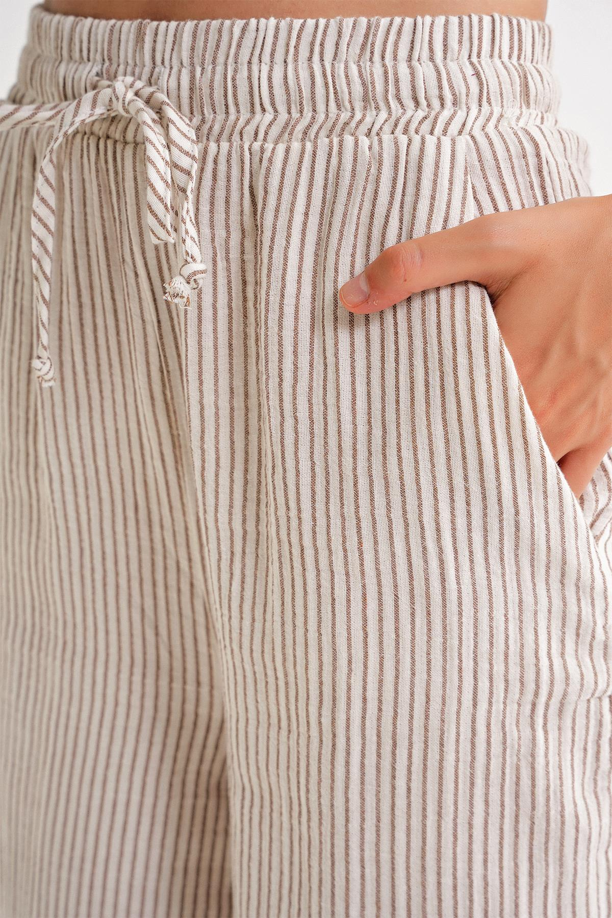 4729 Kadın İnce Çizgili Palazzo Müslin Pantolon Kahve