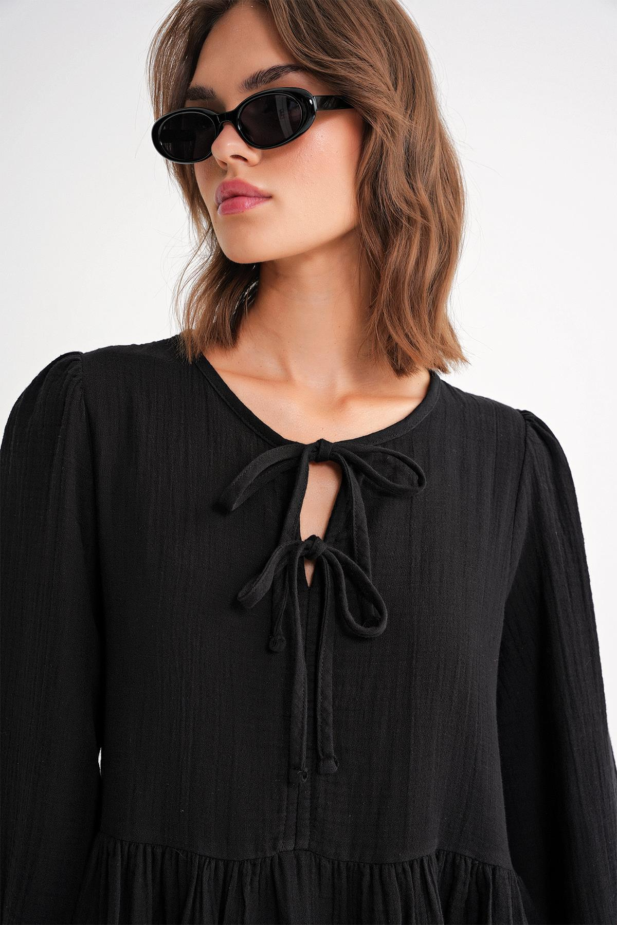 4739 Kadın Yakası Bağlamalı Müslin Midi Elbise Siyah