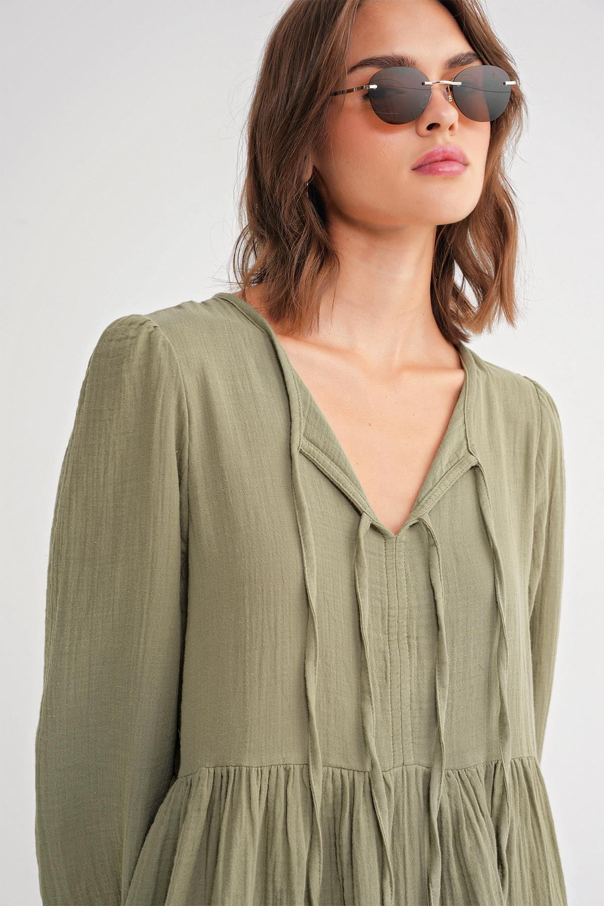 4739 Kadın Yakası Bağlamalı Müslin Midi Elbise Çağla